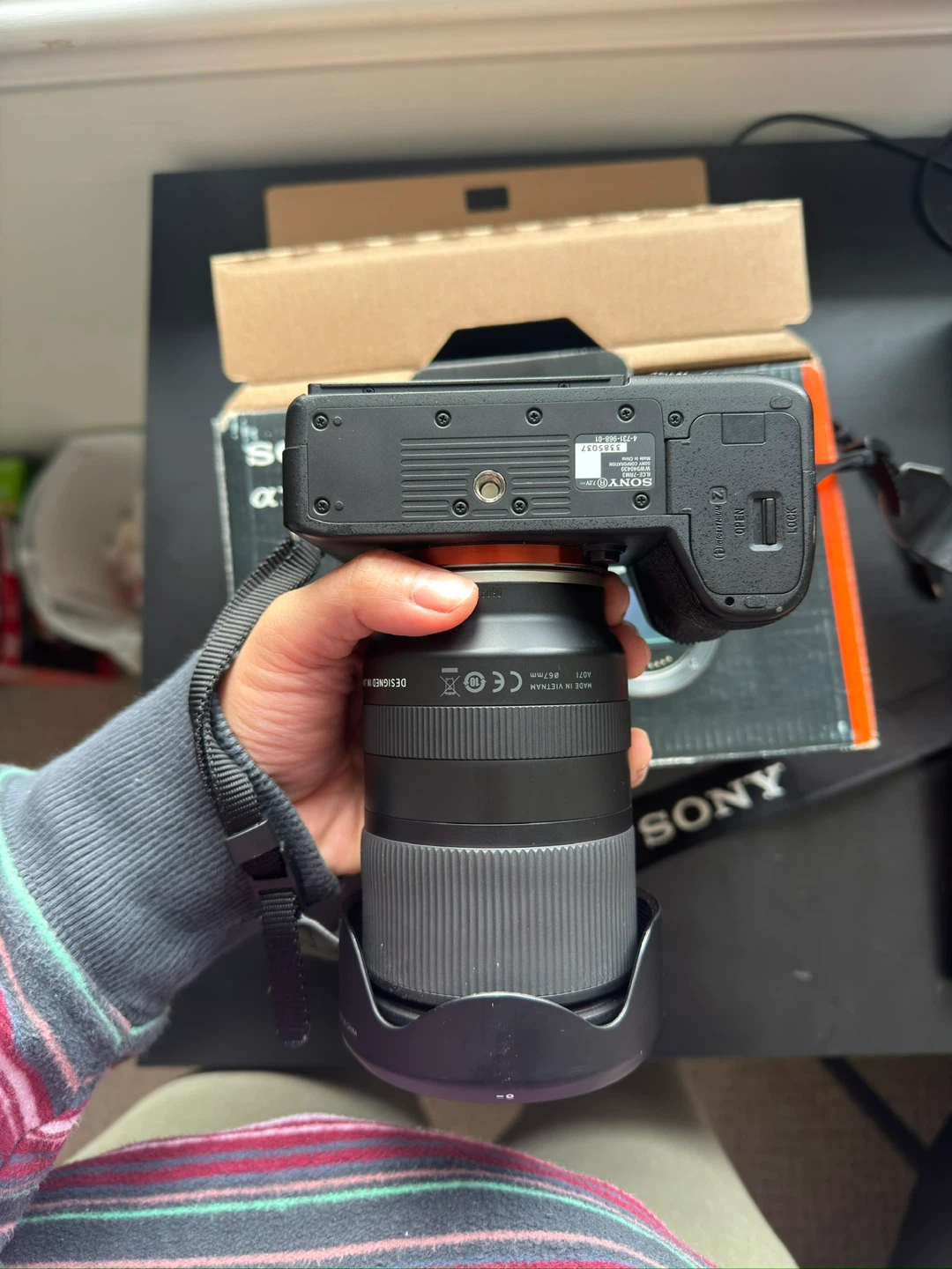 Sony a7 III Full-Frame Mirrorless with Tamron 18-200mm - photo 4