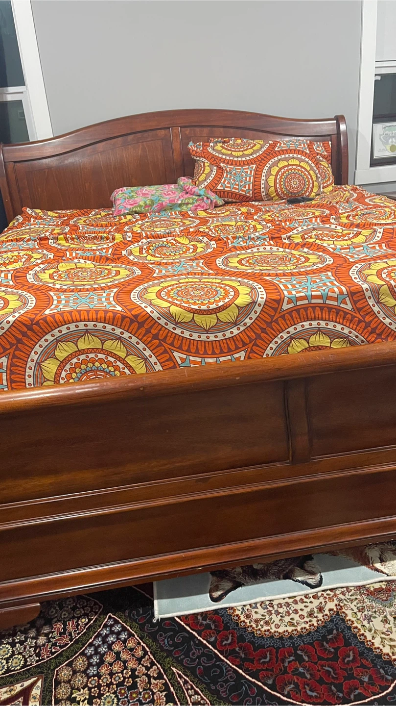 Bedroom Set - king - photo 3
