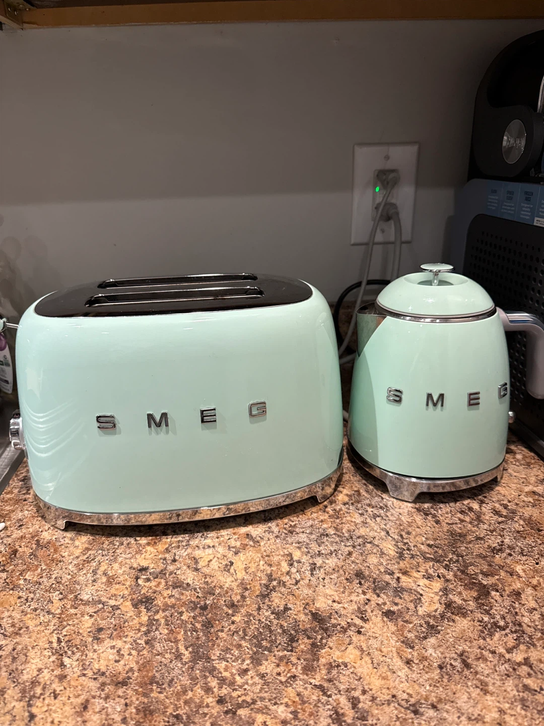 Smeg kettle and toaster