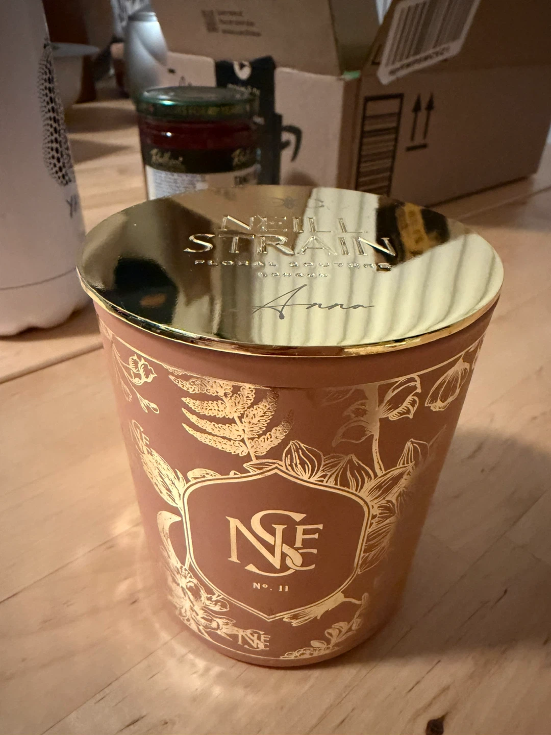 Neill Strain 'No. 11' Floral Couture Candle - photo 4