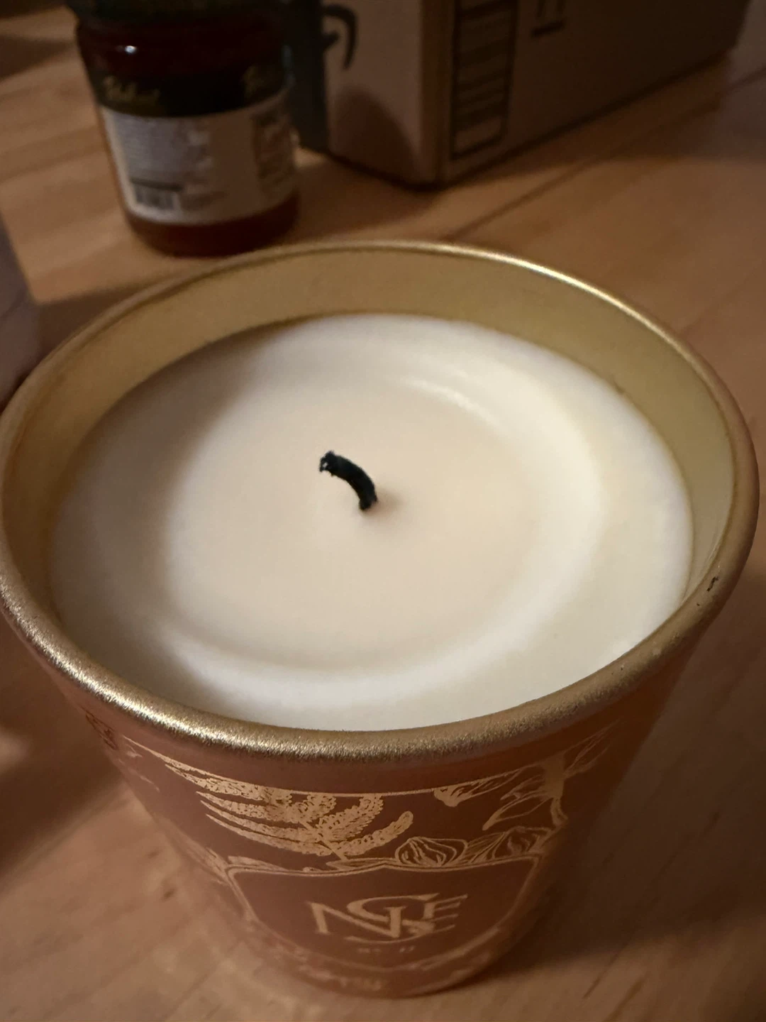 Neill Strain 'No. 11' Floral Couture Candle - photo 2