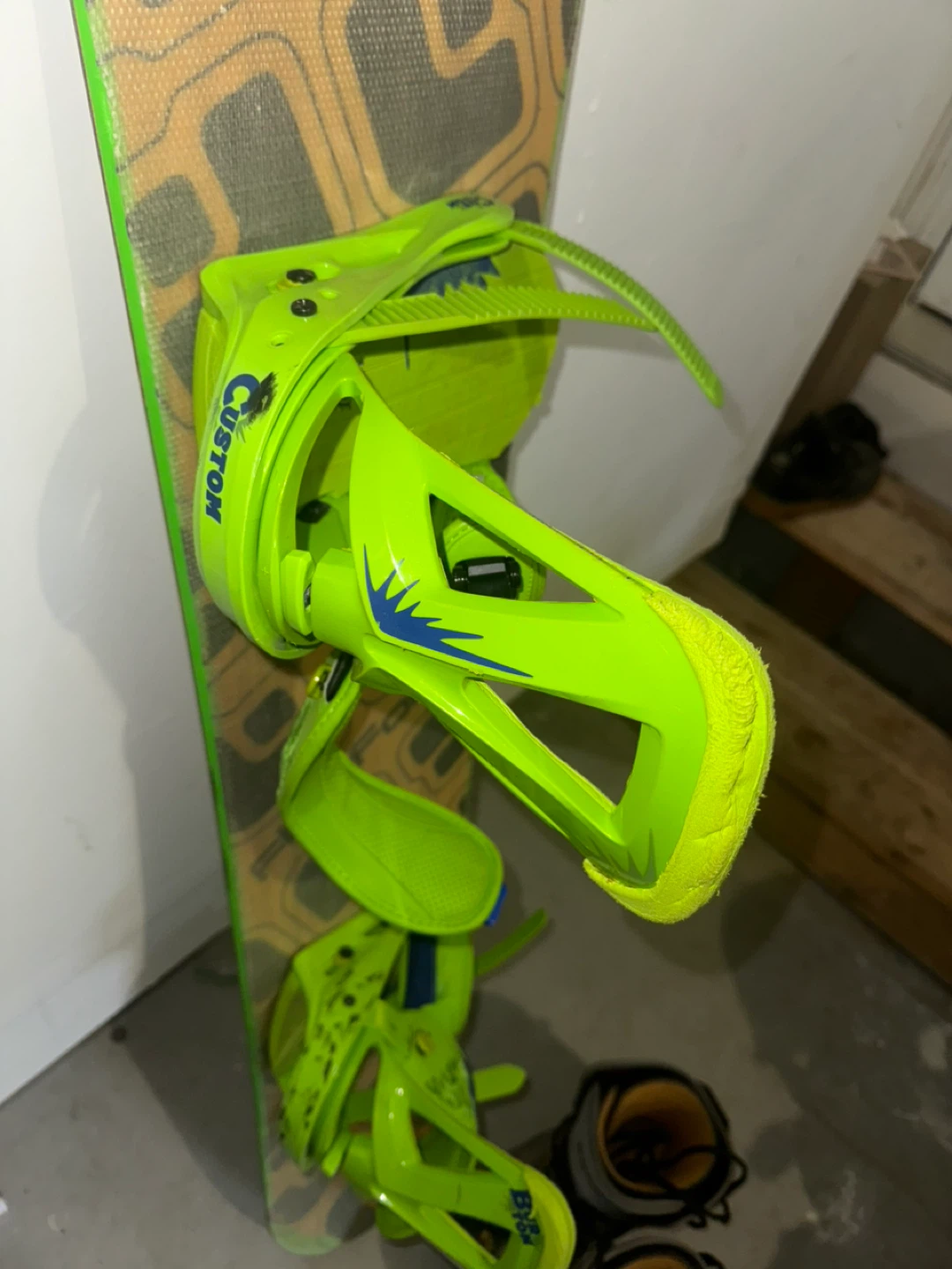 ThirtyTwo Snowboard Boots & Ride Snowboard - photo 4