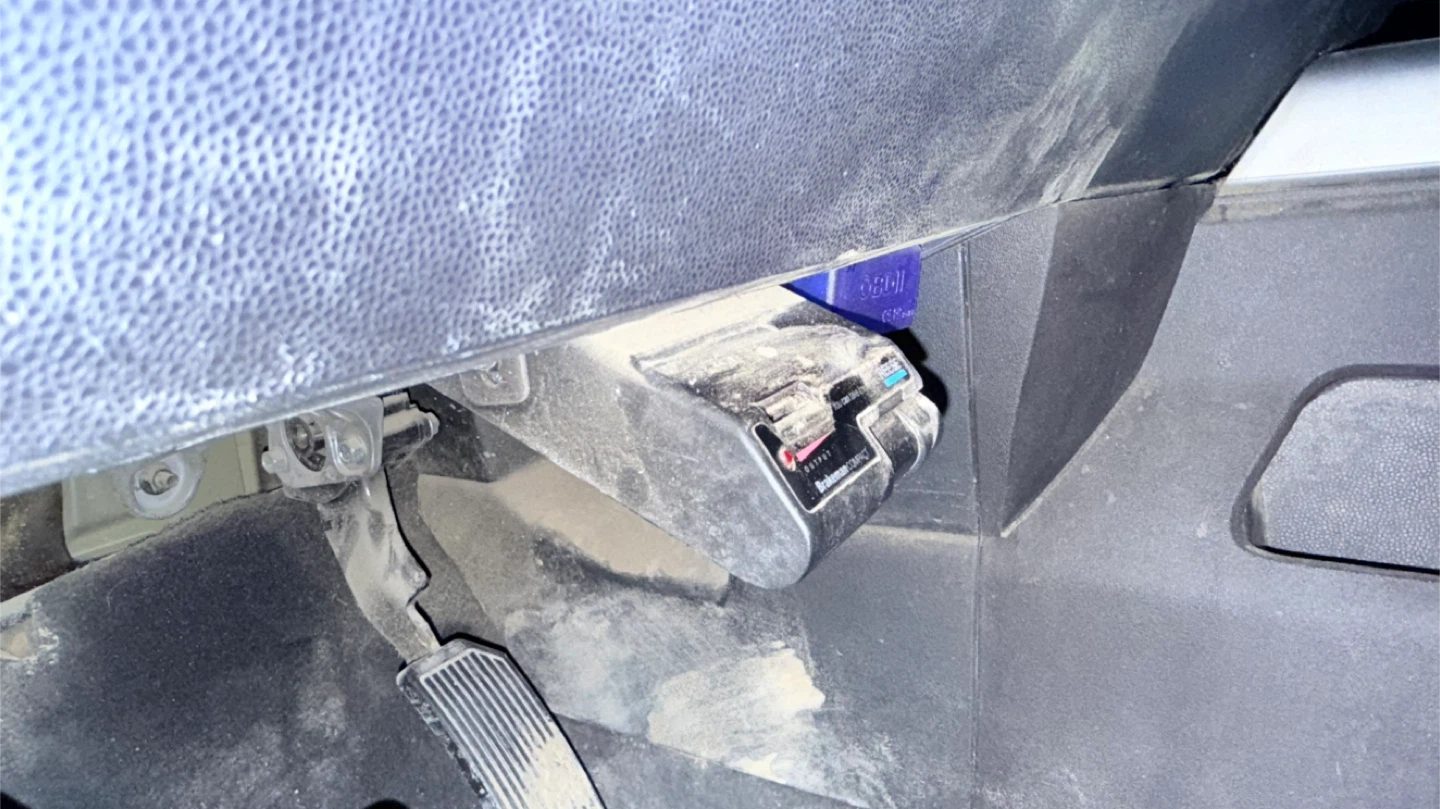 2008 Nissan Titan SE 4x4 – Strong & Reliable Truck - photo 2