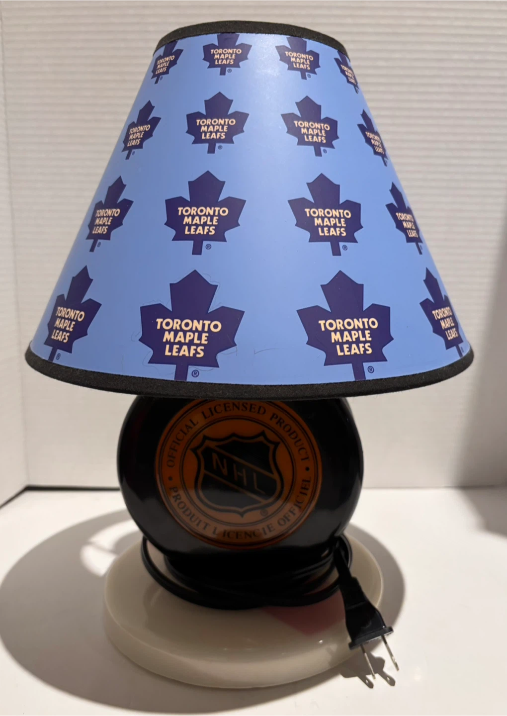 Vintage 1999 Toronto Maple Leafs NHL Table Lamp - photo 5
