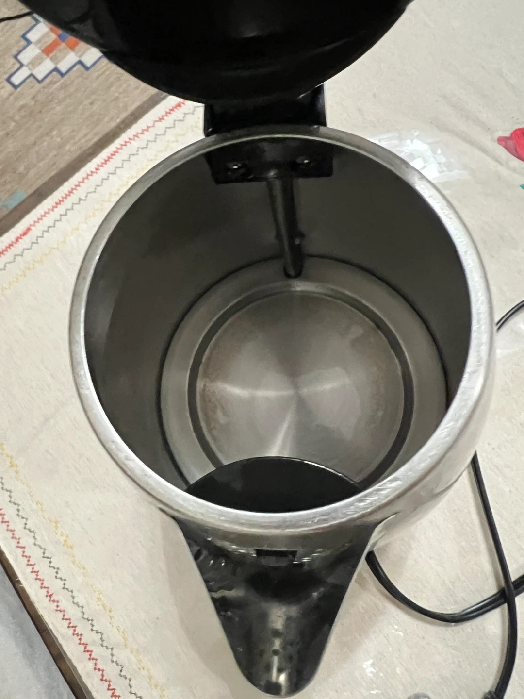 Hamilton Beach Electric Kettle - photo 3