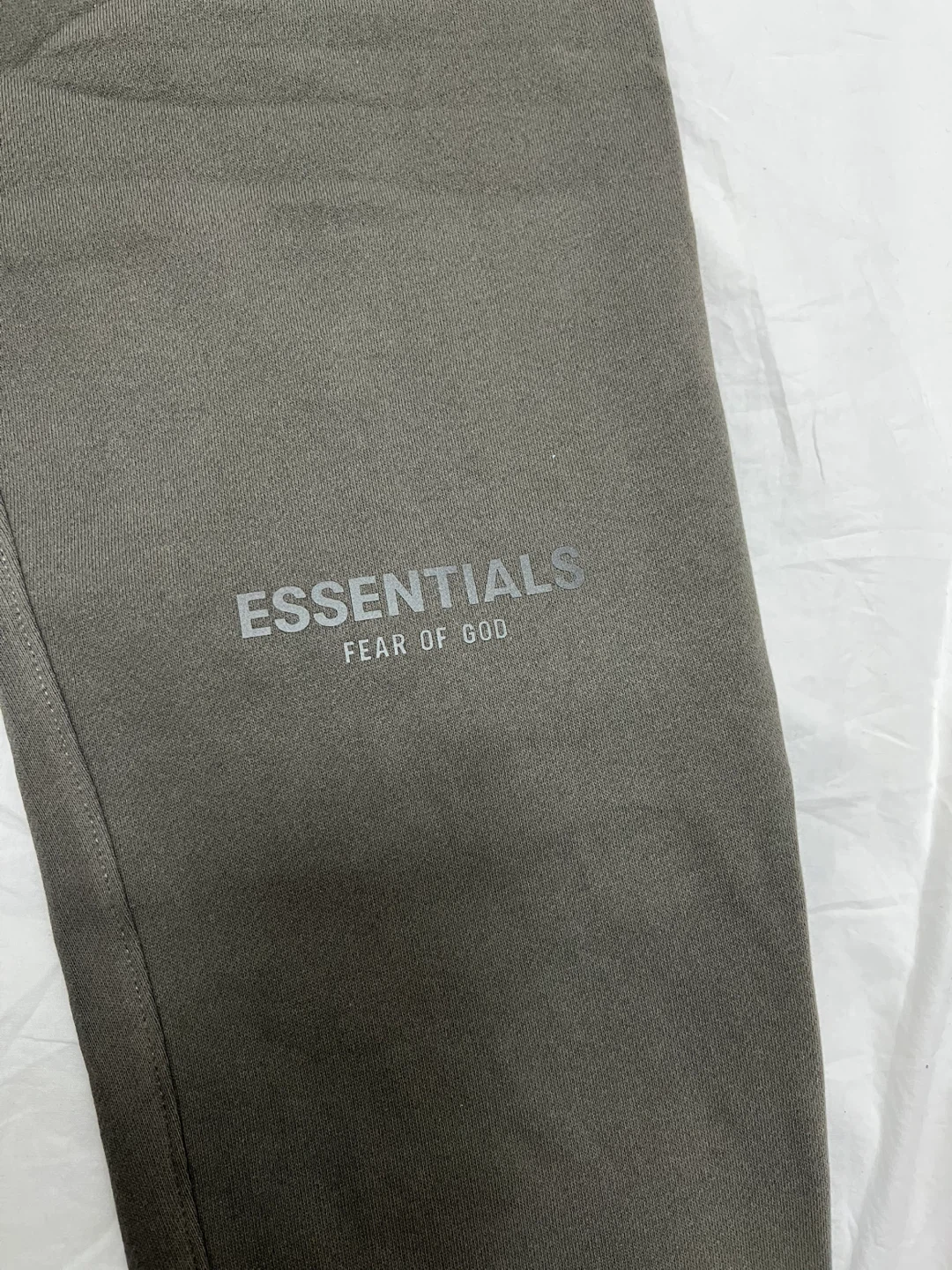 Essentials Fear Of God Olive Sweatpants - photo 5