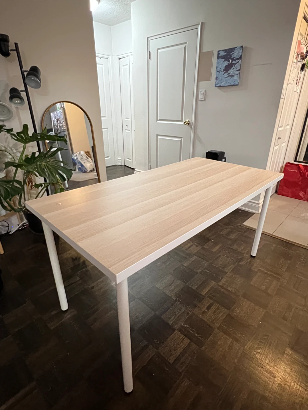 Simple Dining / Work Table
