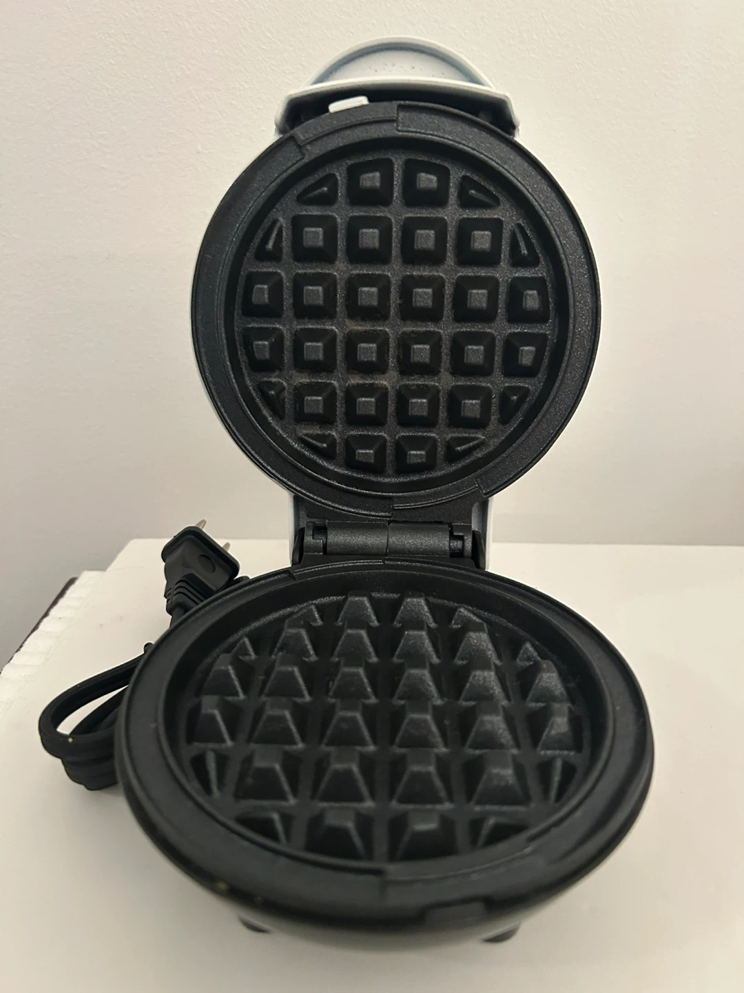 Dash Mini Waffle Maker - White - photo 2