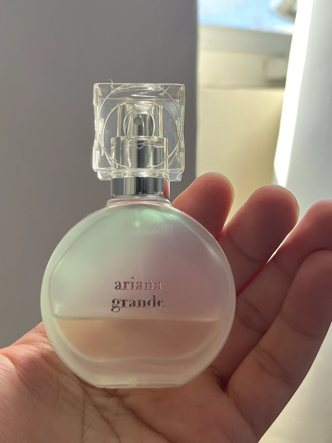Ariana Grande Broken Heart Perfume - photo 2