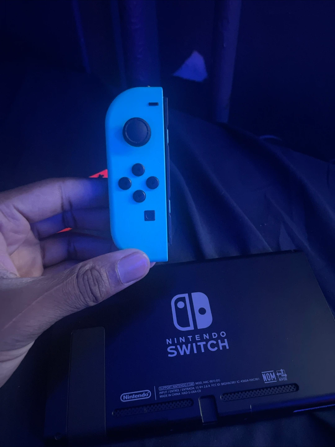 Nintendo Switch Console - photo 3