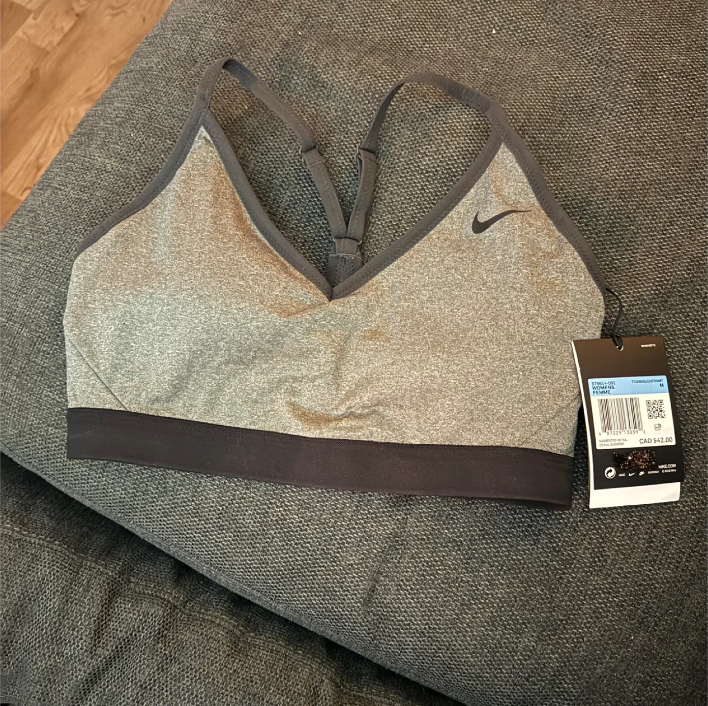 🩶 Nike Training Bra – Grey (BNWT) 🩶