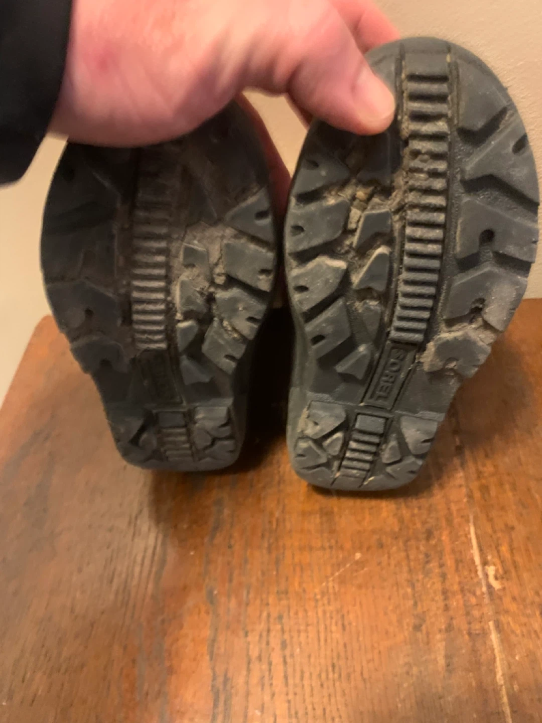 Sorel Kids' Snow Boots, Size 11 - photo 3