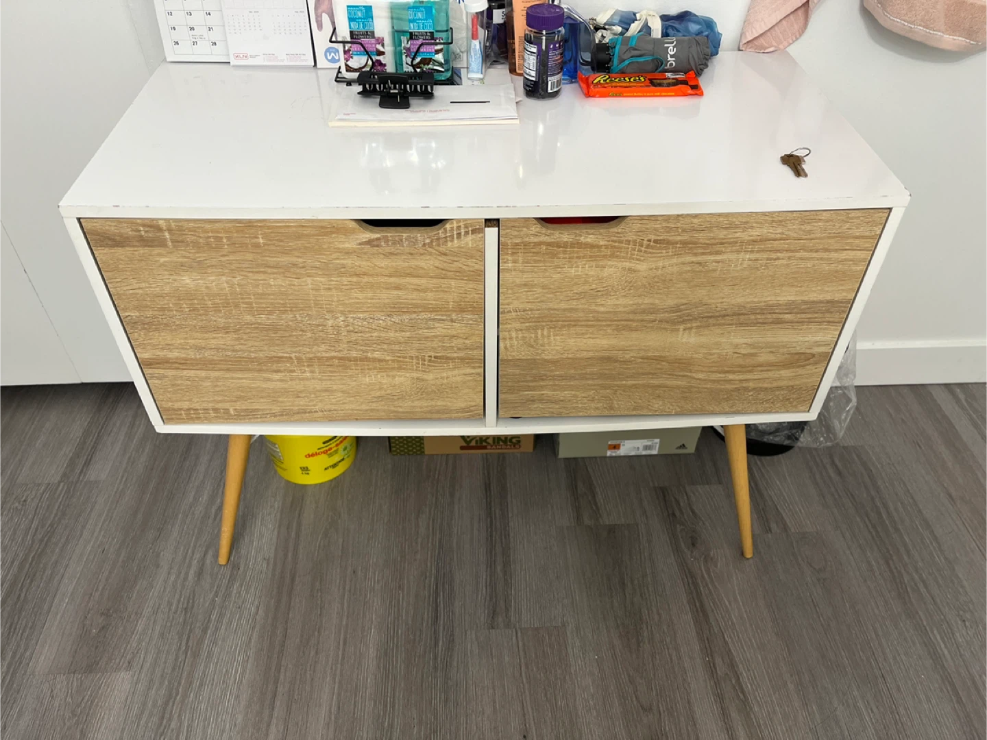 White & Wood Accent Table