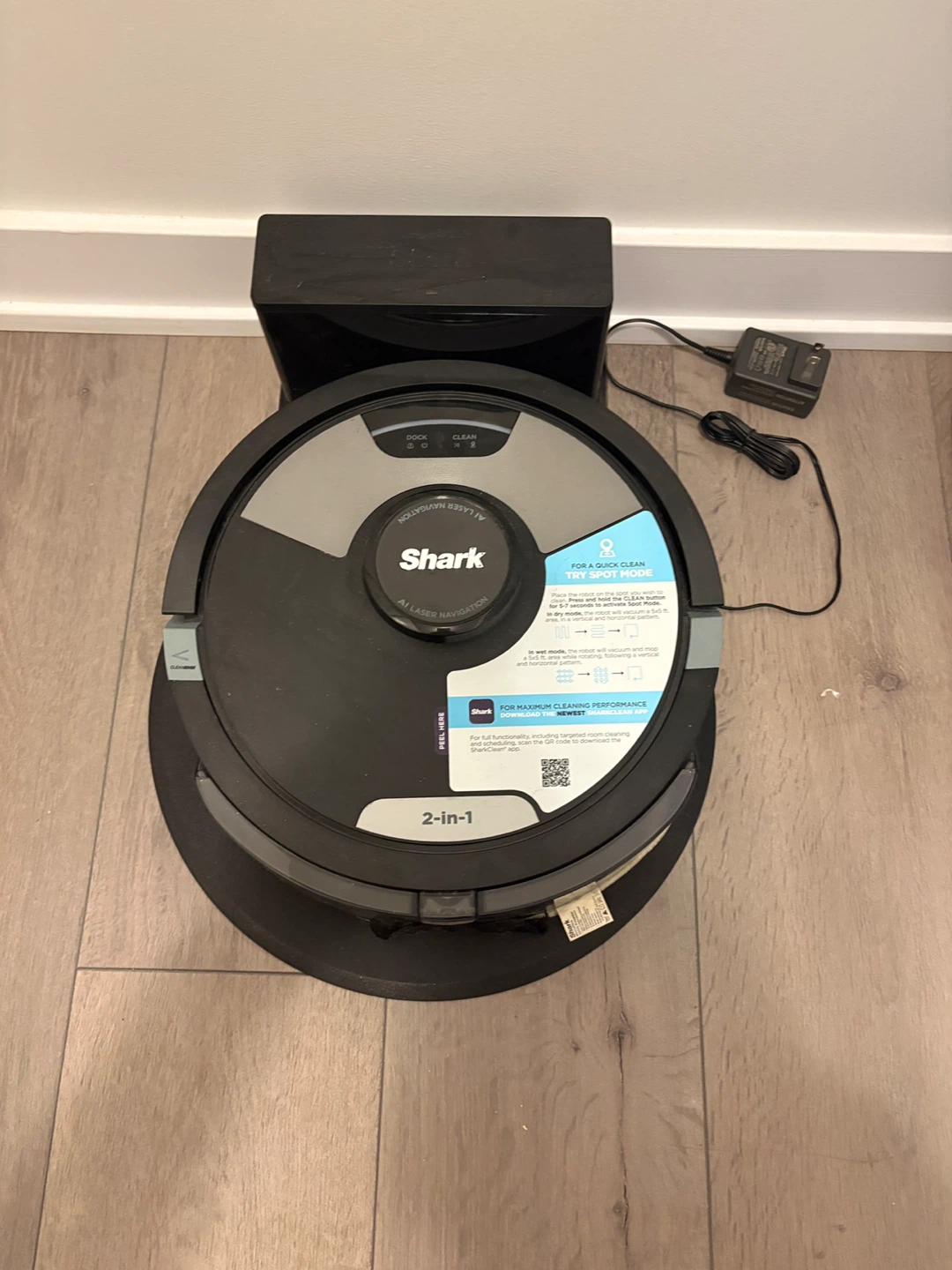 Shark Matrix 2-in-1 Robot Vacuum & Mop - photo 2