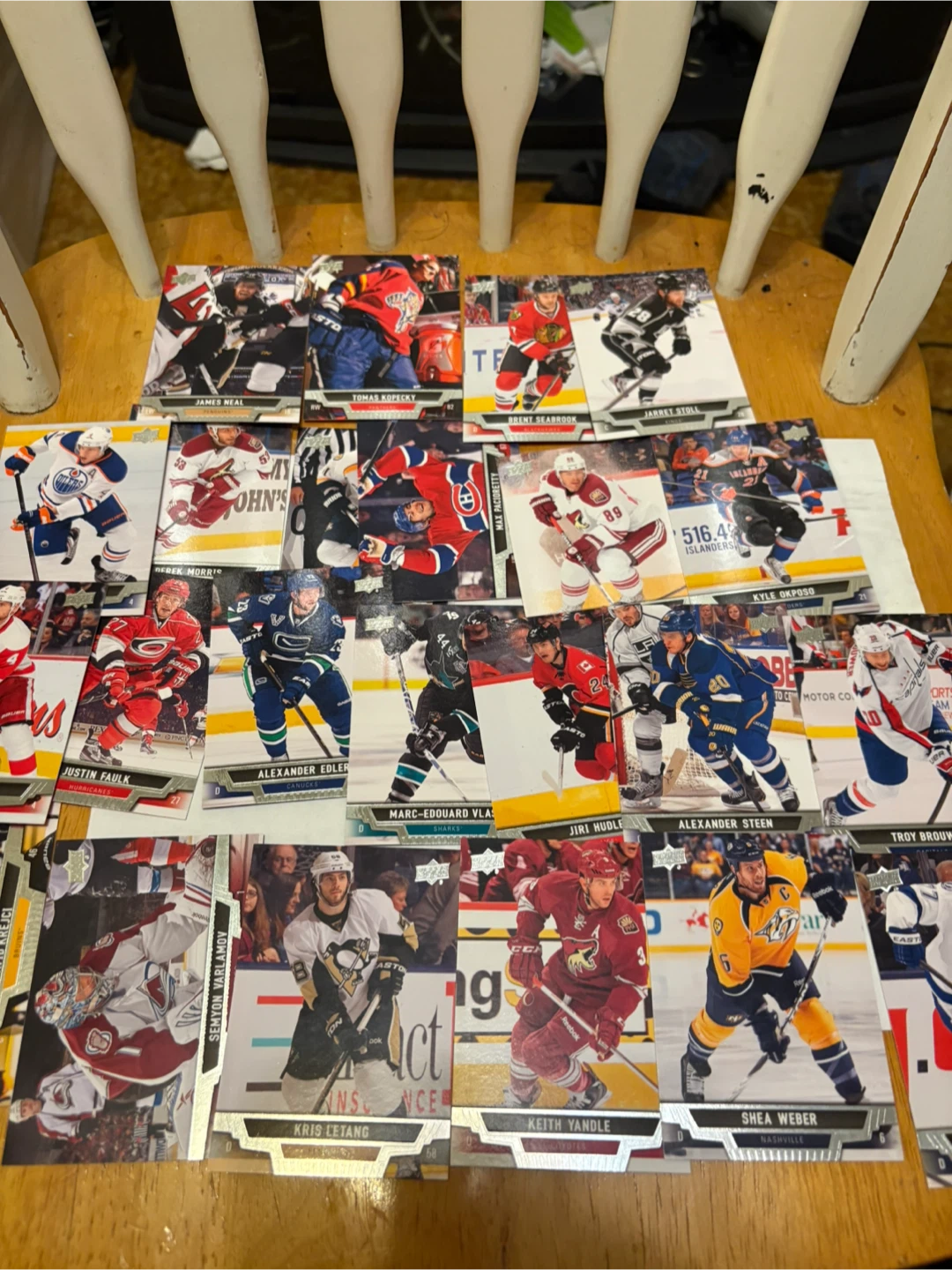 Upper Deck Hockey Cards Lot - photo 3
