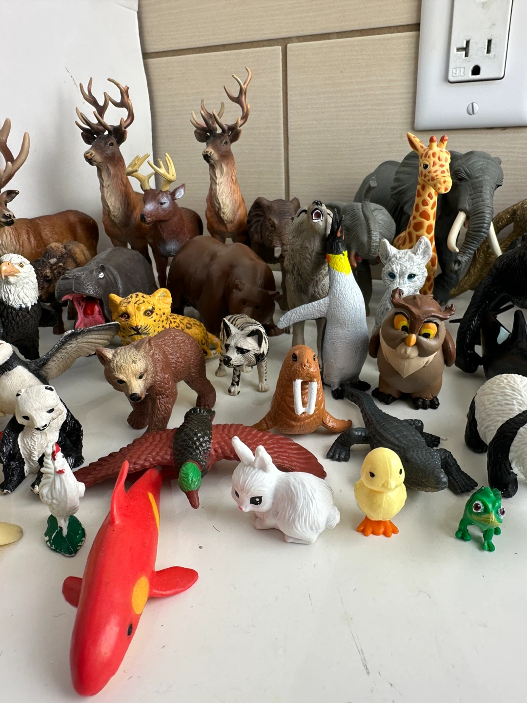 Mixed Lot of Animal Figurines - photo 4