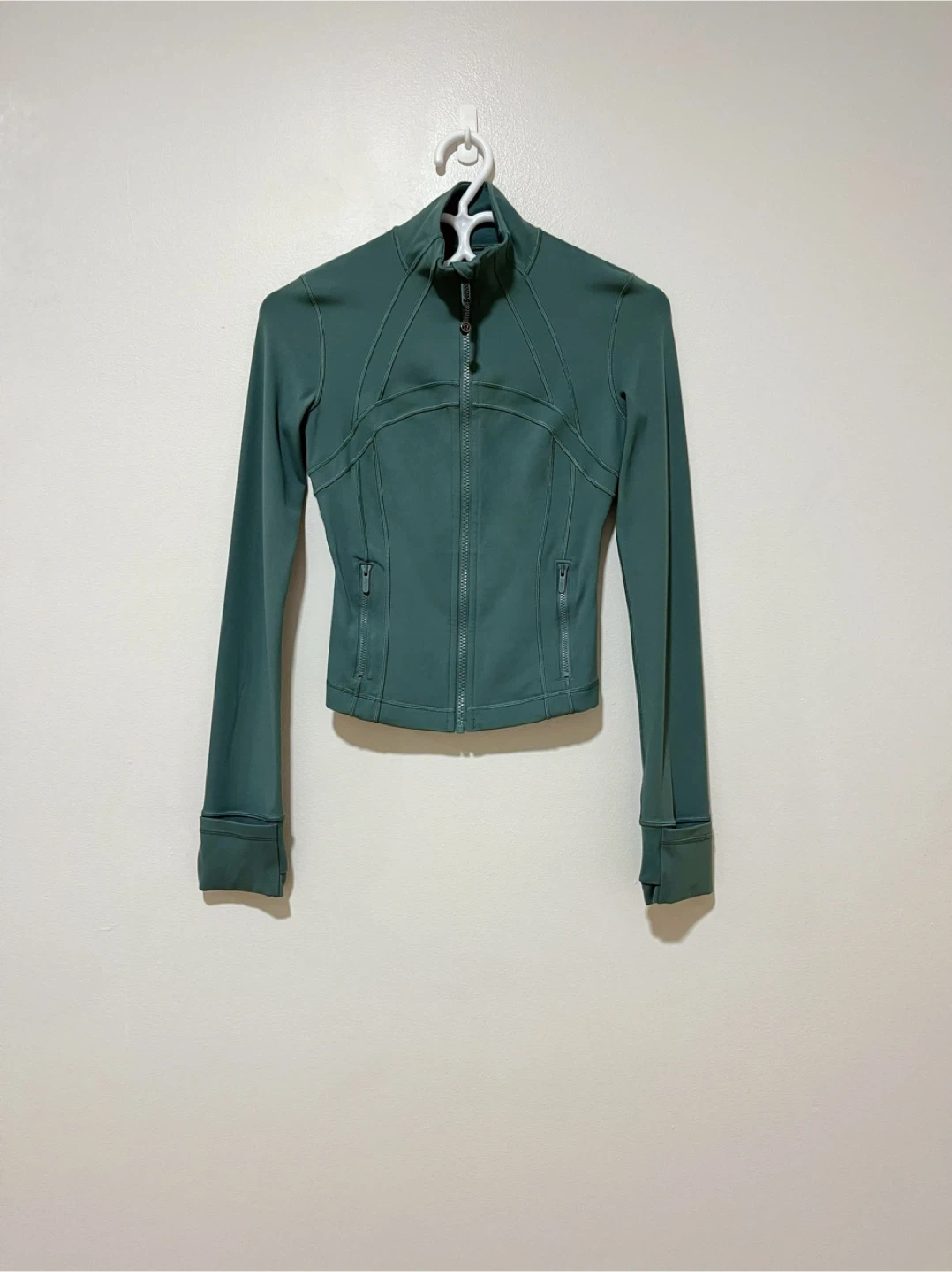 Lululemon Define Jacket-Size 2 - photo 3