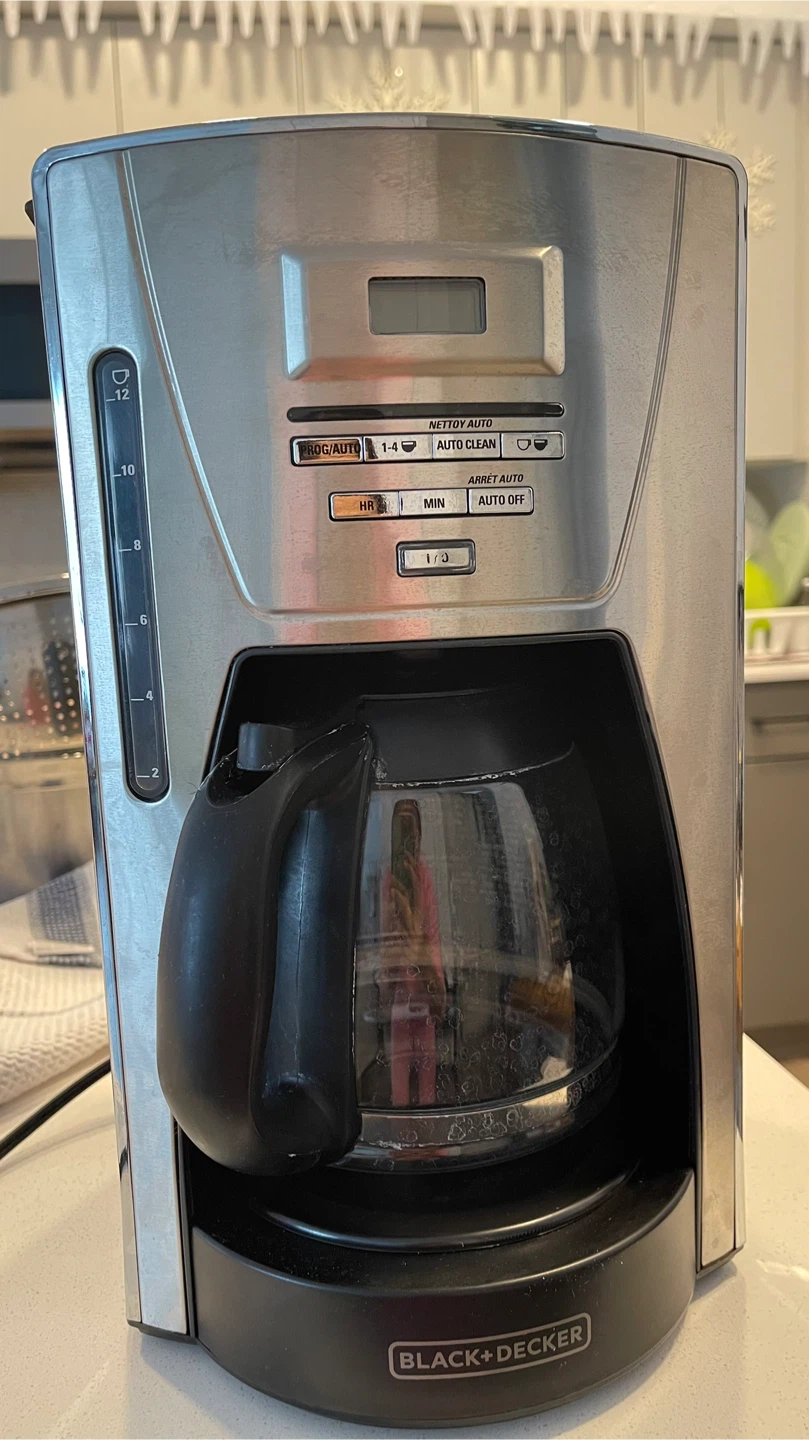 Black & Decker Coffee Maker - photo 2