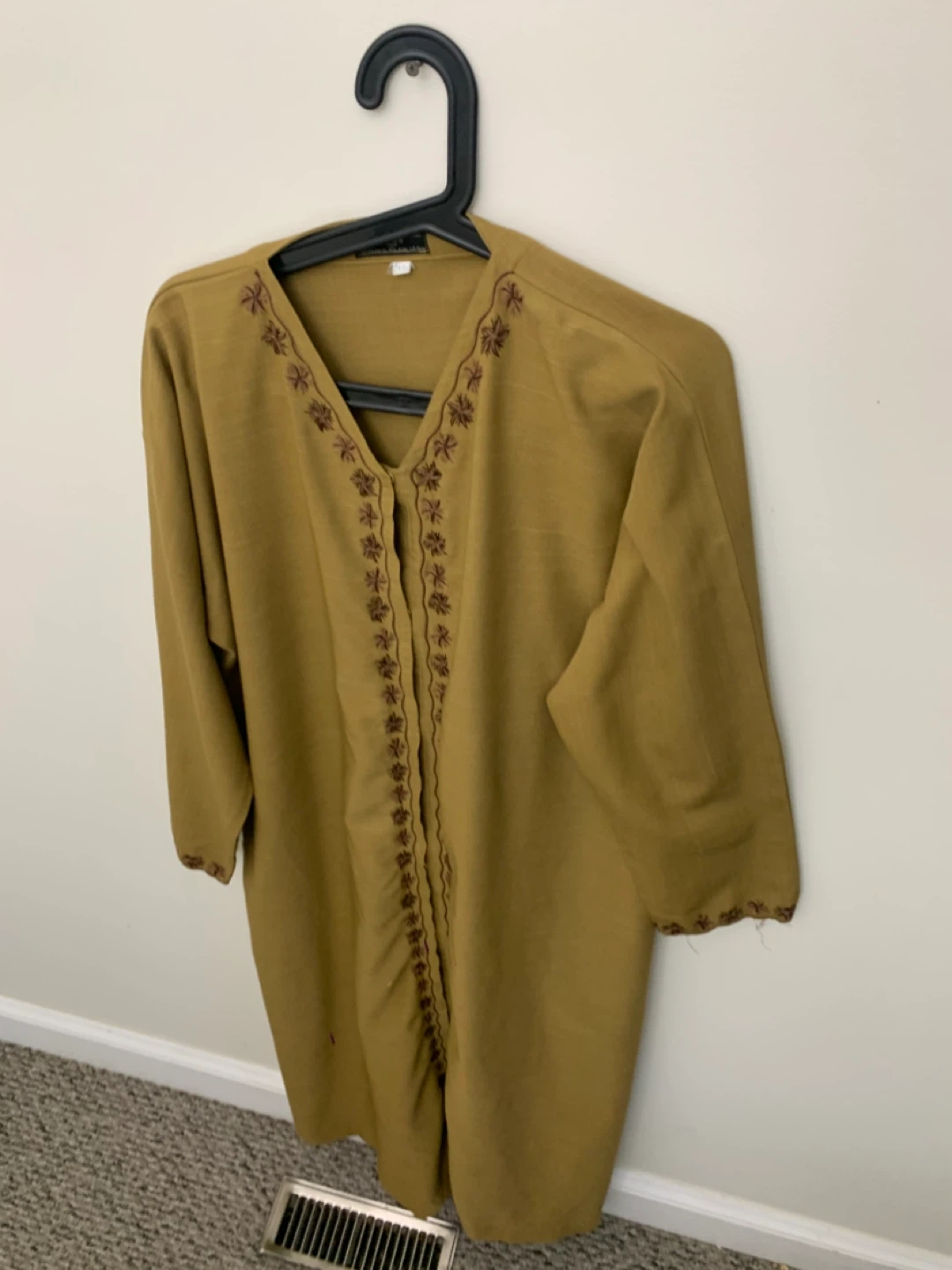 Embroidered Thobe - Mustard Yellow / men’s clothing - photo 2