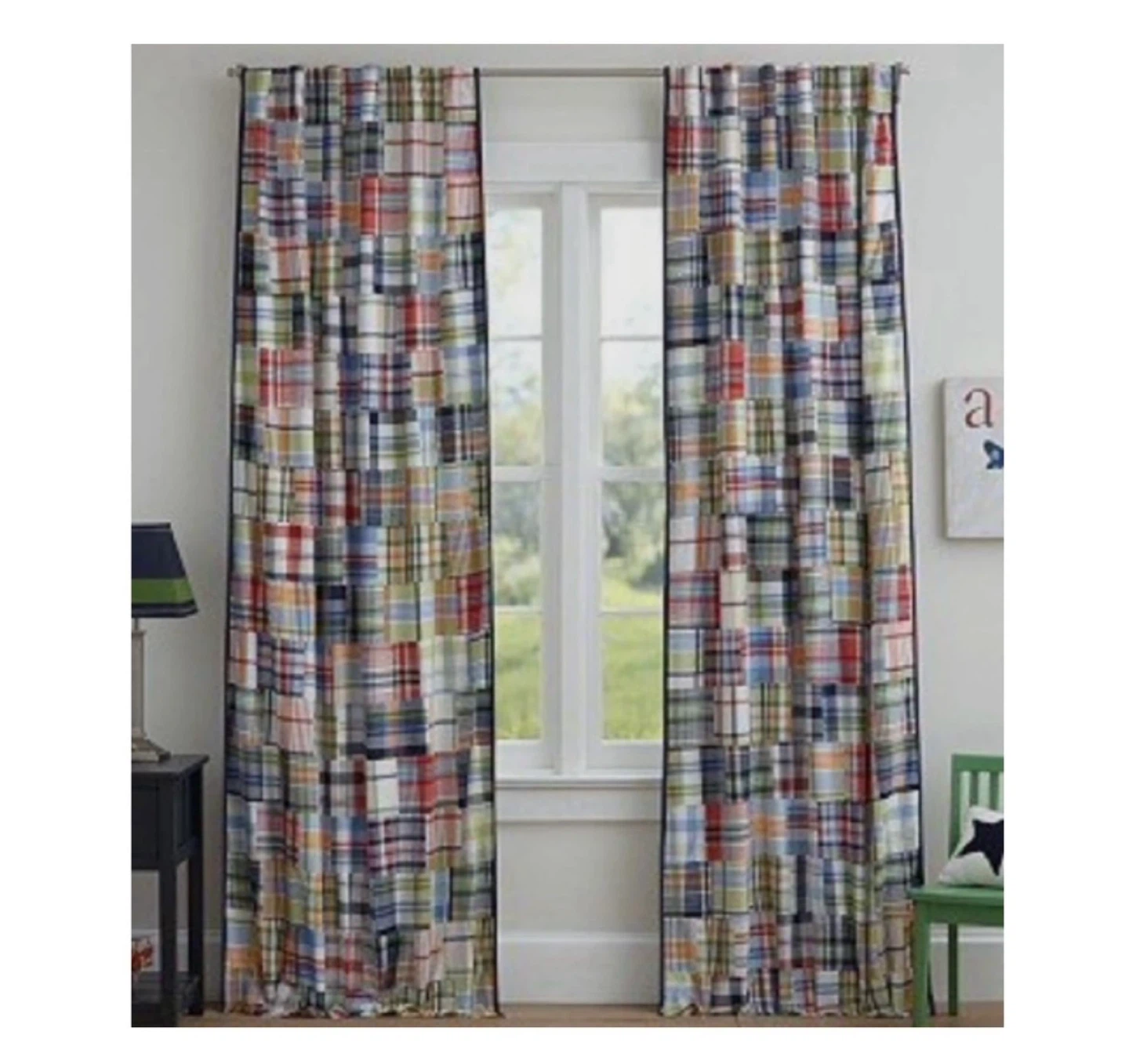 Brand new Set of 2 Pottery Barn Kids Quilt Curtain - photo 3