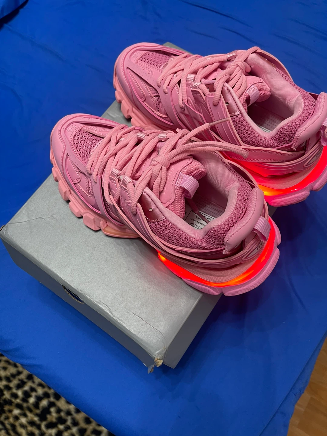 Balenciaga Track Sneakers Pink Size 39 - photo 2