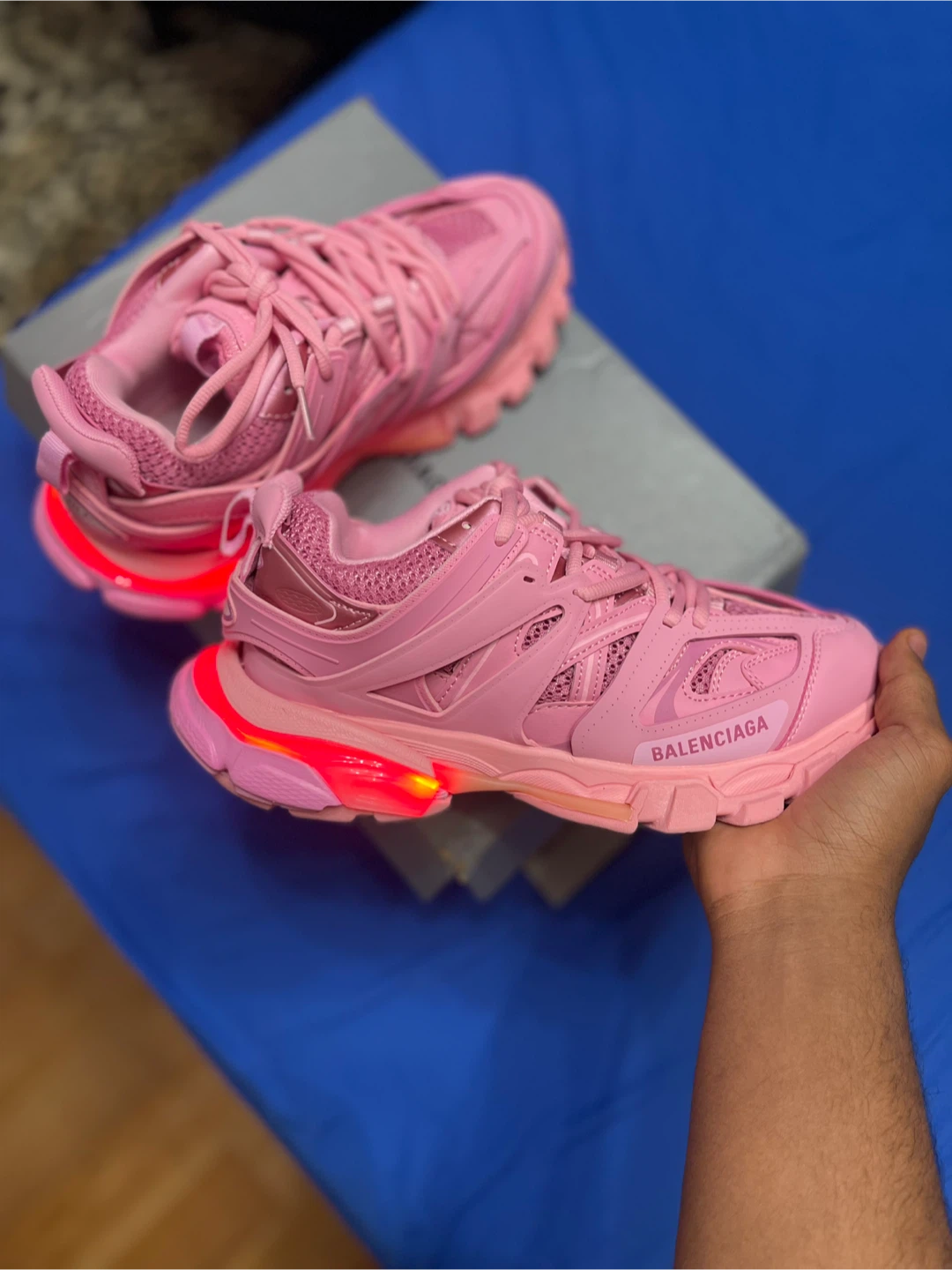 Balenciaga Track Sneakers Pink Size 39 - photo 5