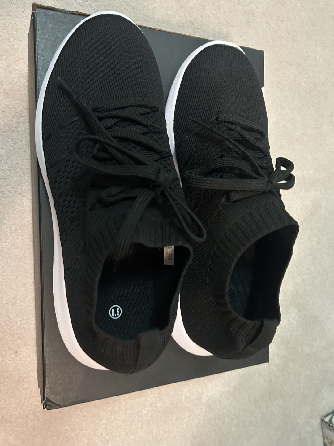 Women’s running shoes /Sneakers - Size 8.5 - photo 3
