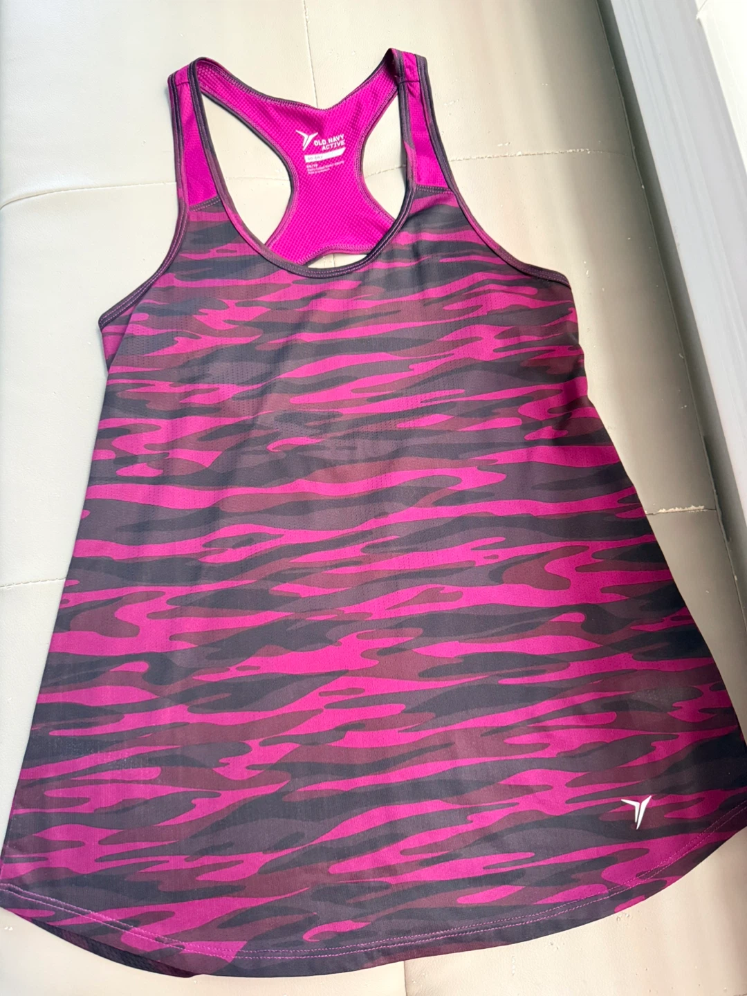 Lot of 3  Gap & Navy Active gym Tank Top - Size XS $5/all 3 - photo 2