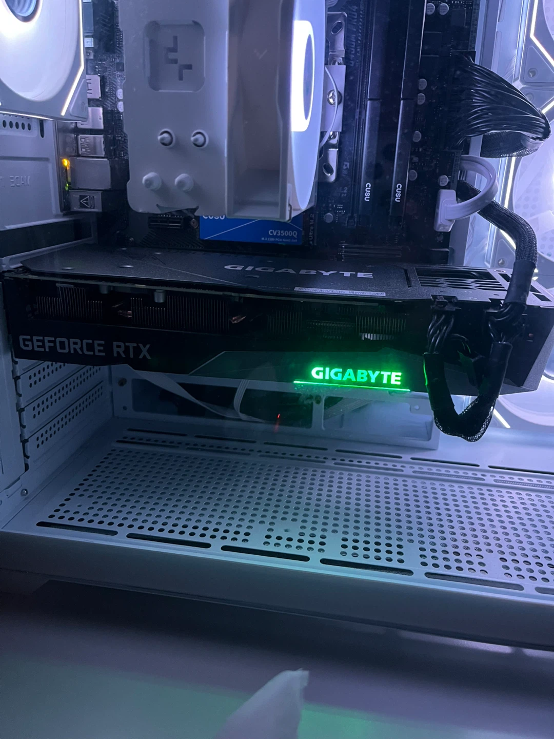 Gigabyte GeForce RTX 3070 OC 3X Graphics Card - photo 3