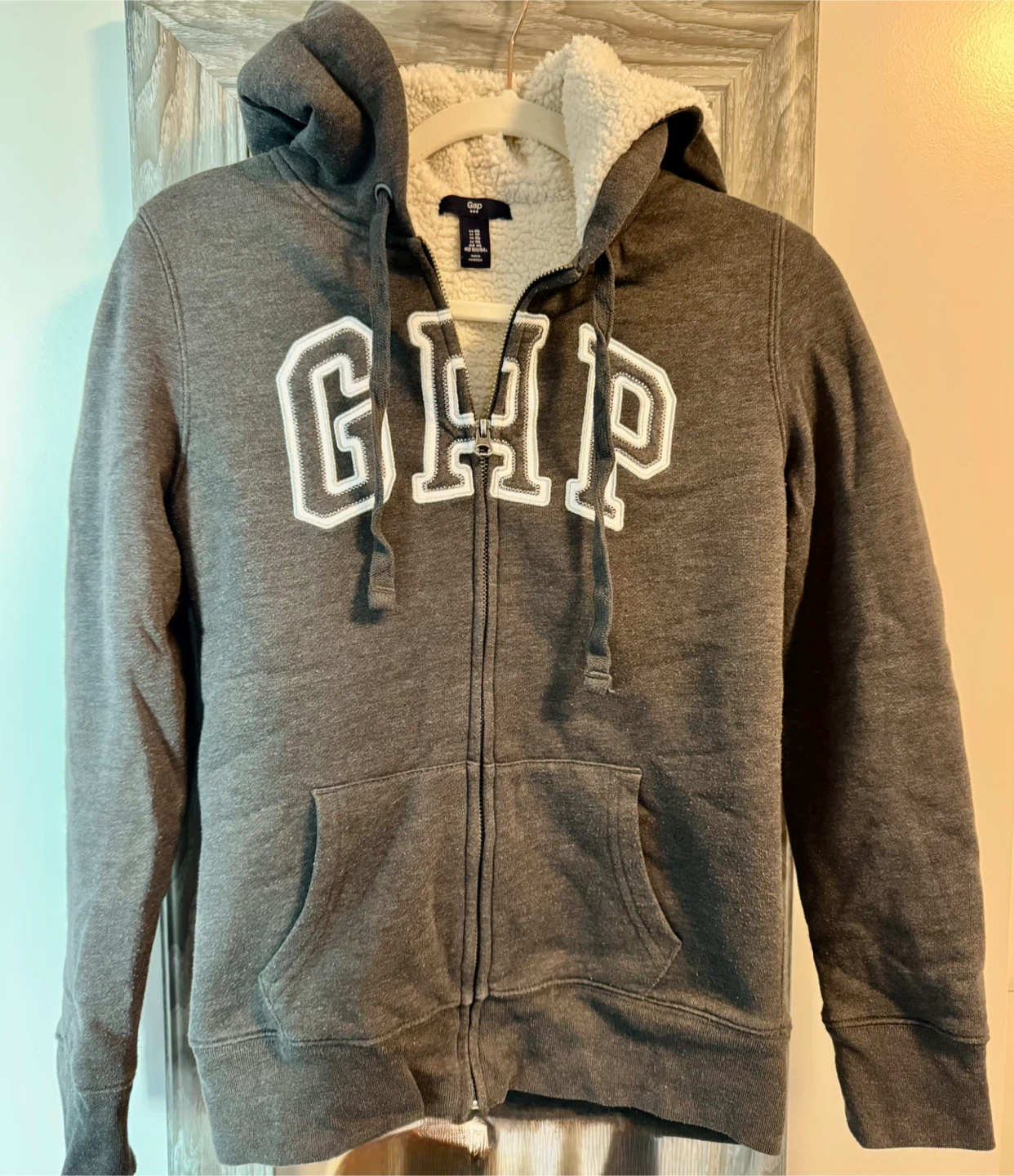GAP Sherpa Lined Hoodie_Grey_Size XS