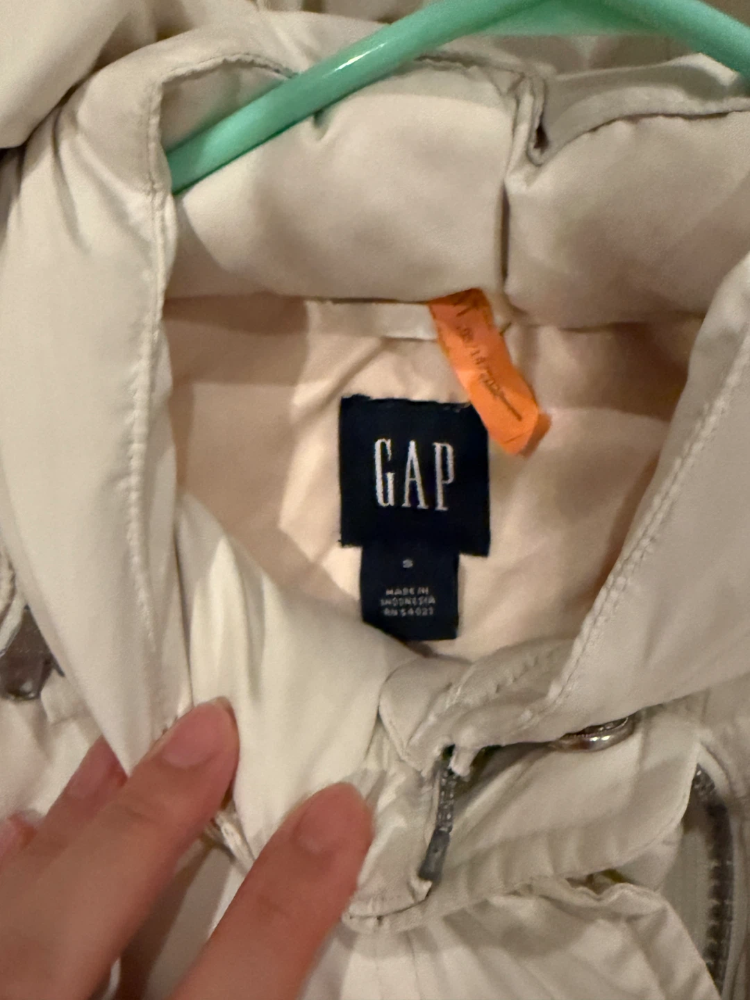 GAP White Puffer Jacket Size S - photo 2