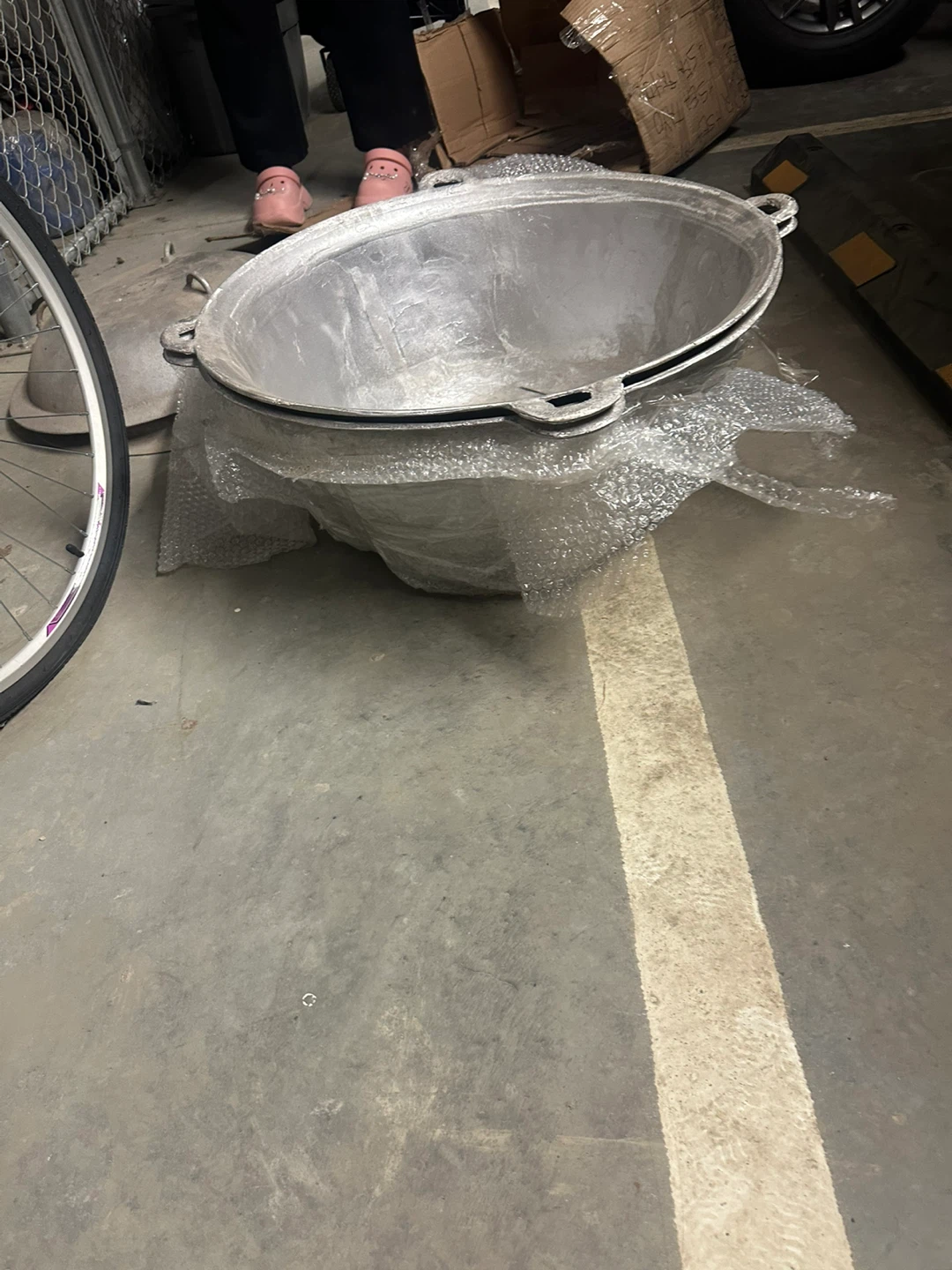 2 Large Aluminum Cooking Pot with lid