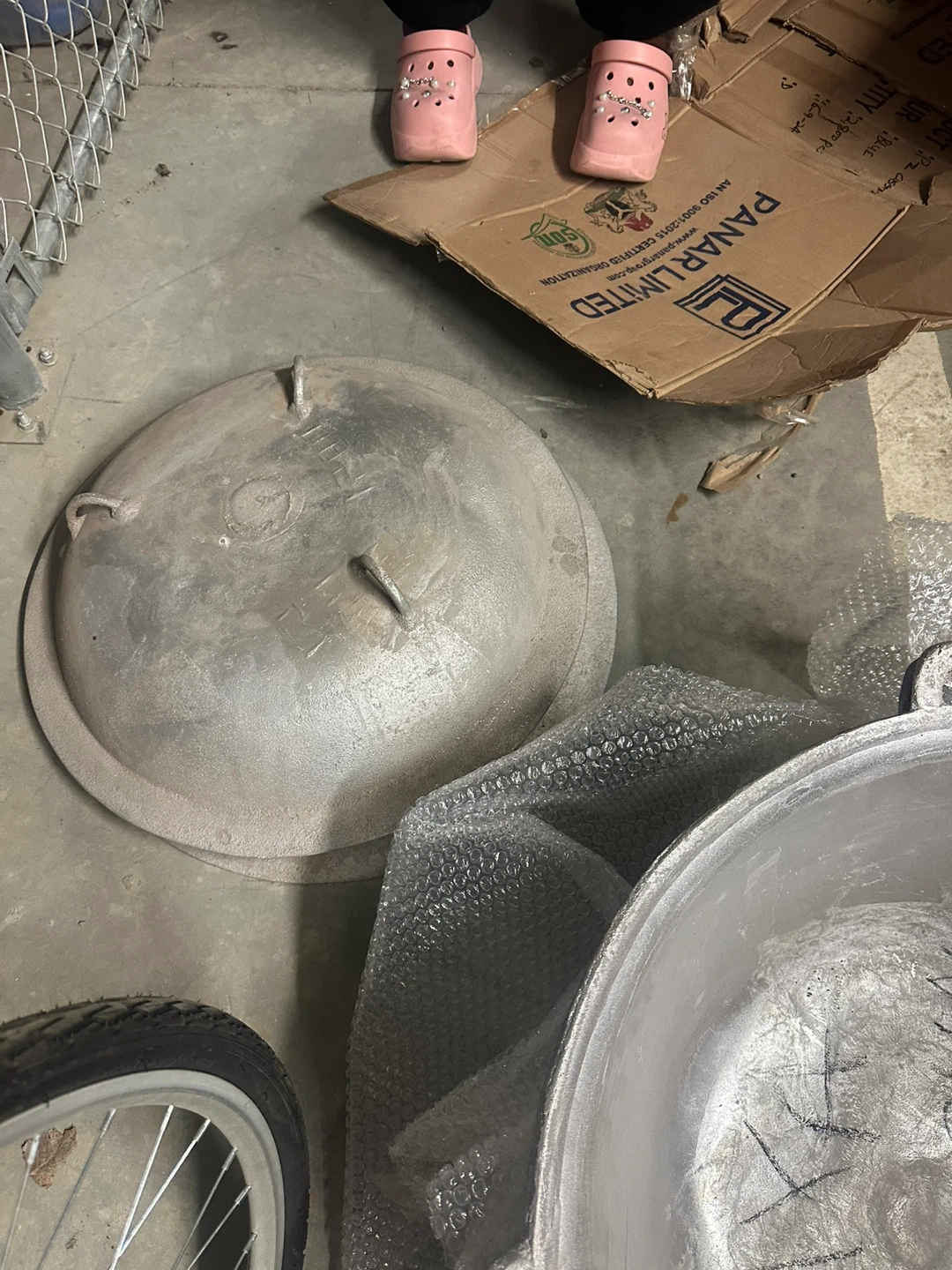 2 Large Aluminum Cooking Pot with lid - photo 3