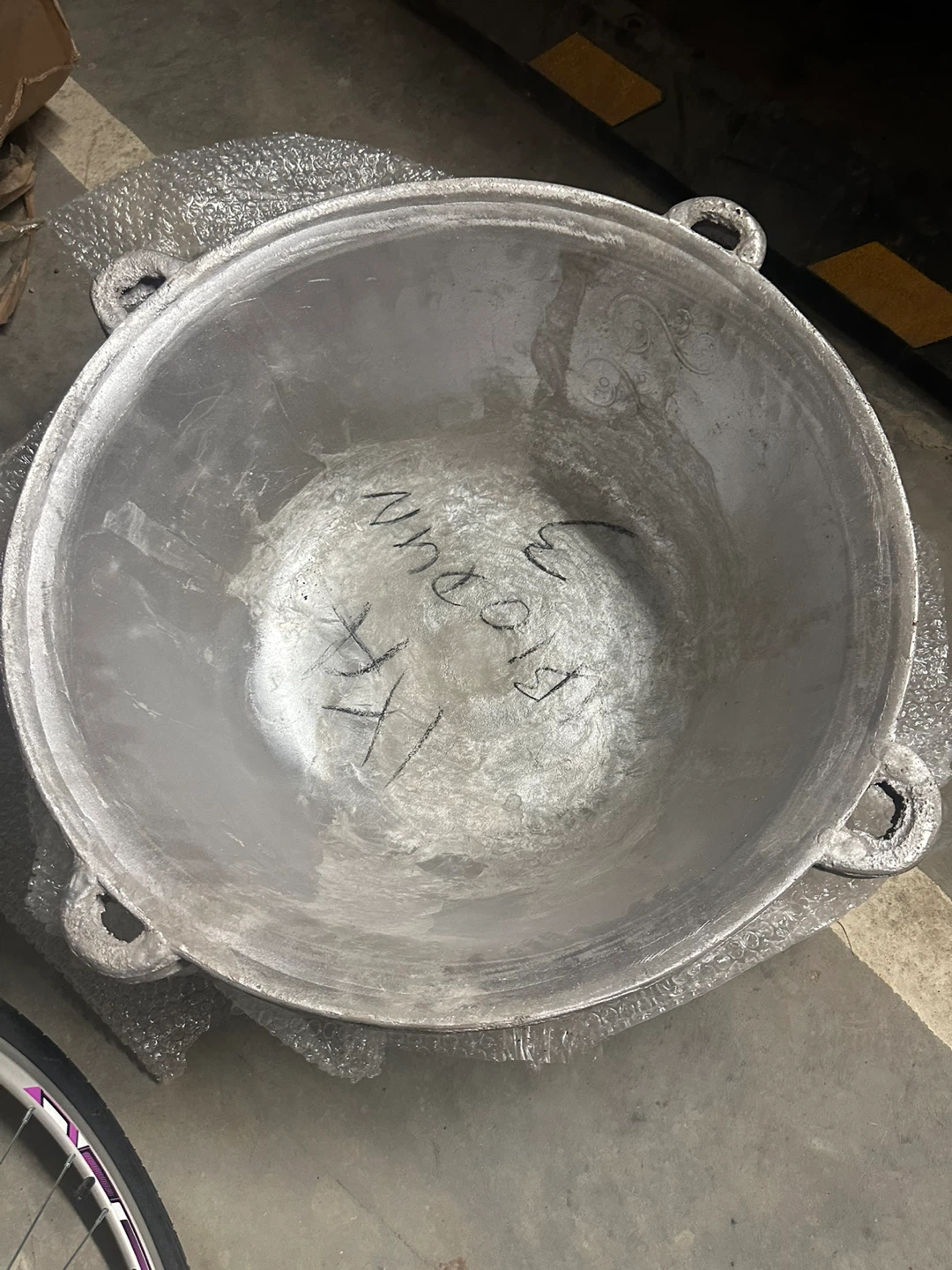 2 Large Aluminum Cooking Pot with lid - photo 2
