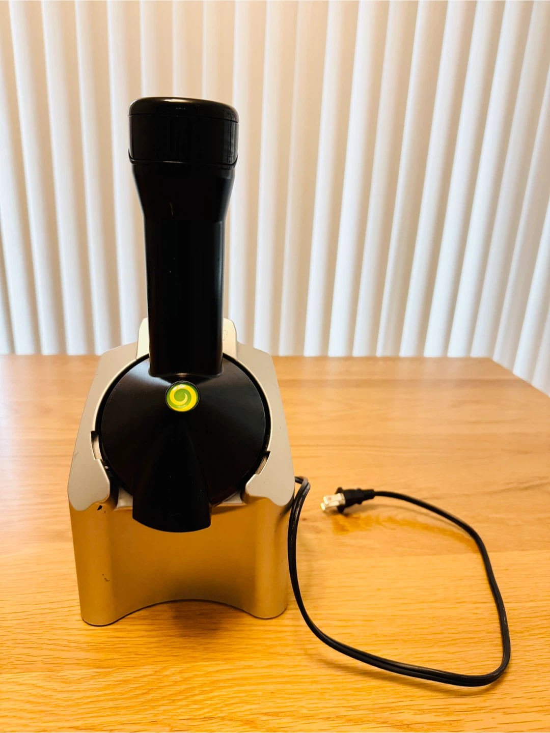 Yonanas Frozen Treat Maker