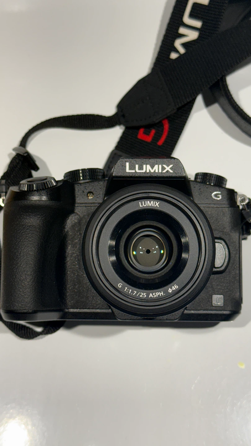 Panasonic Lumix G85 with 25 mm lens mirrorless camera - photo 3