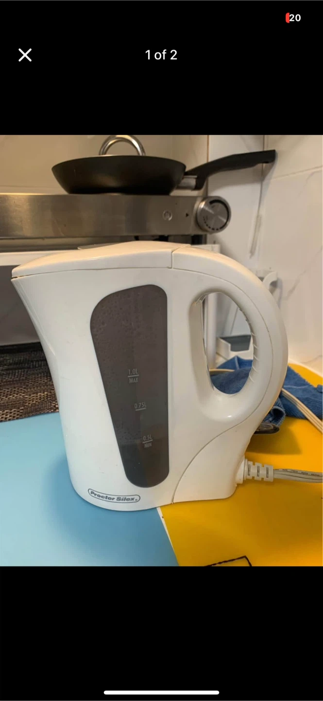Proctor Silex White Electric Kettle
