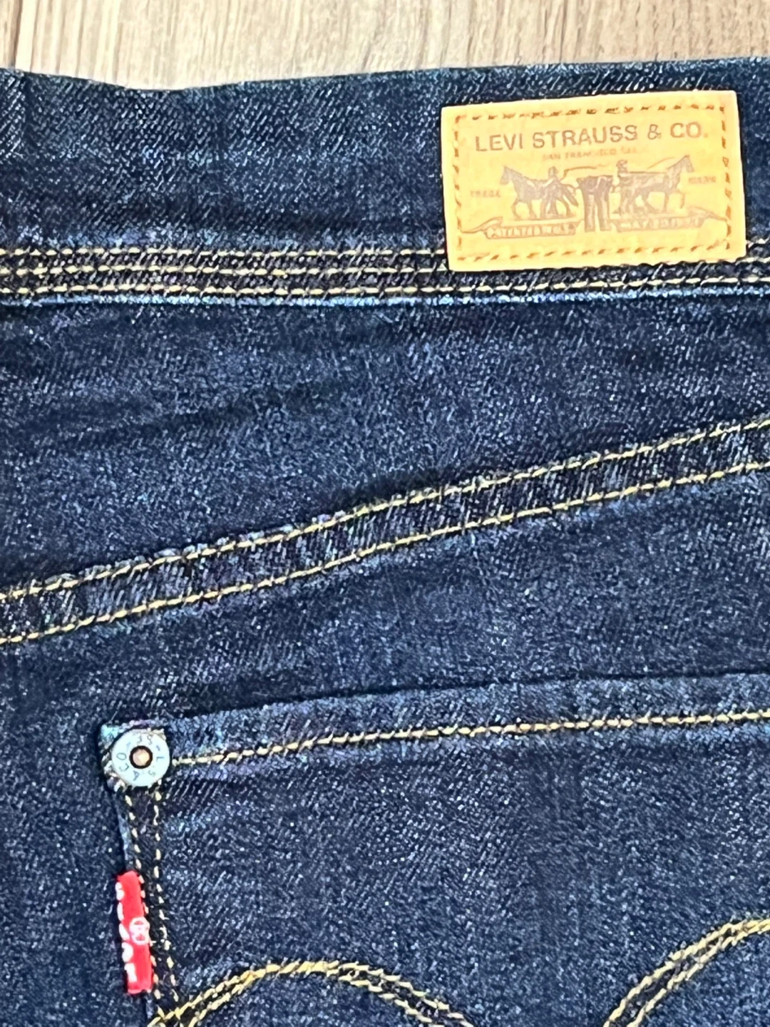 Levi's Denim Shorts - Size 27 - photo 4