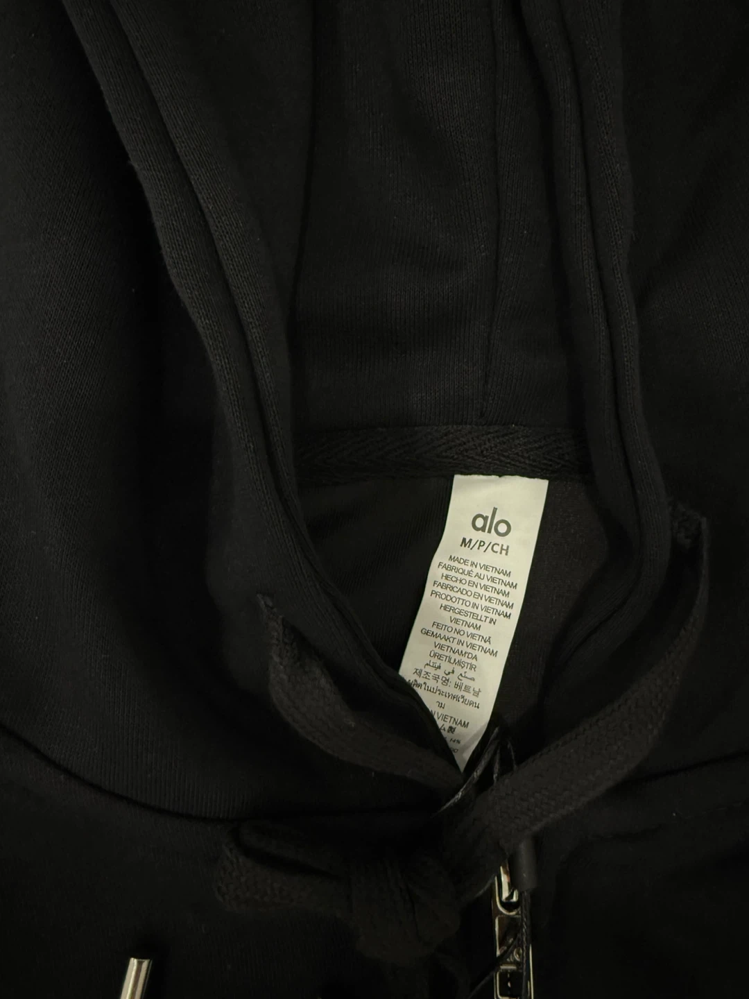 ALO Yoga Black Hoodie & Sweatpants Set (M) - photo 3