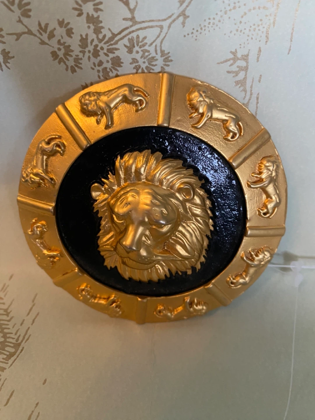 Lion Head Gold Tone  for a Belt - photo 3