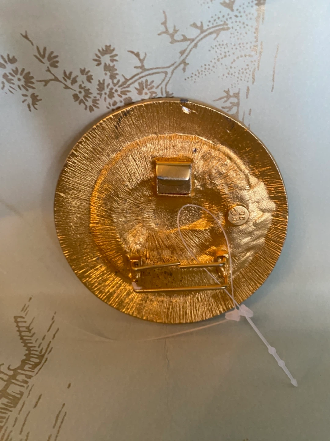 Lion Head Gold Tone  for a Belt - photo 2