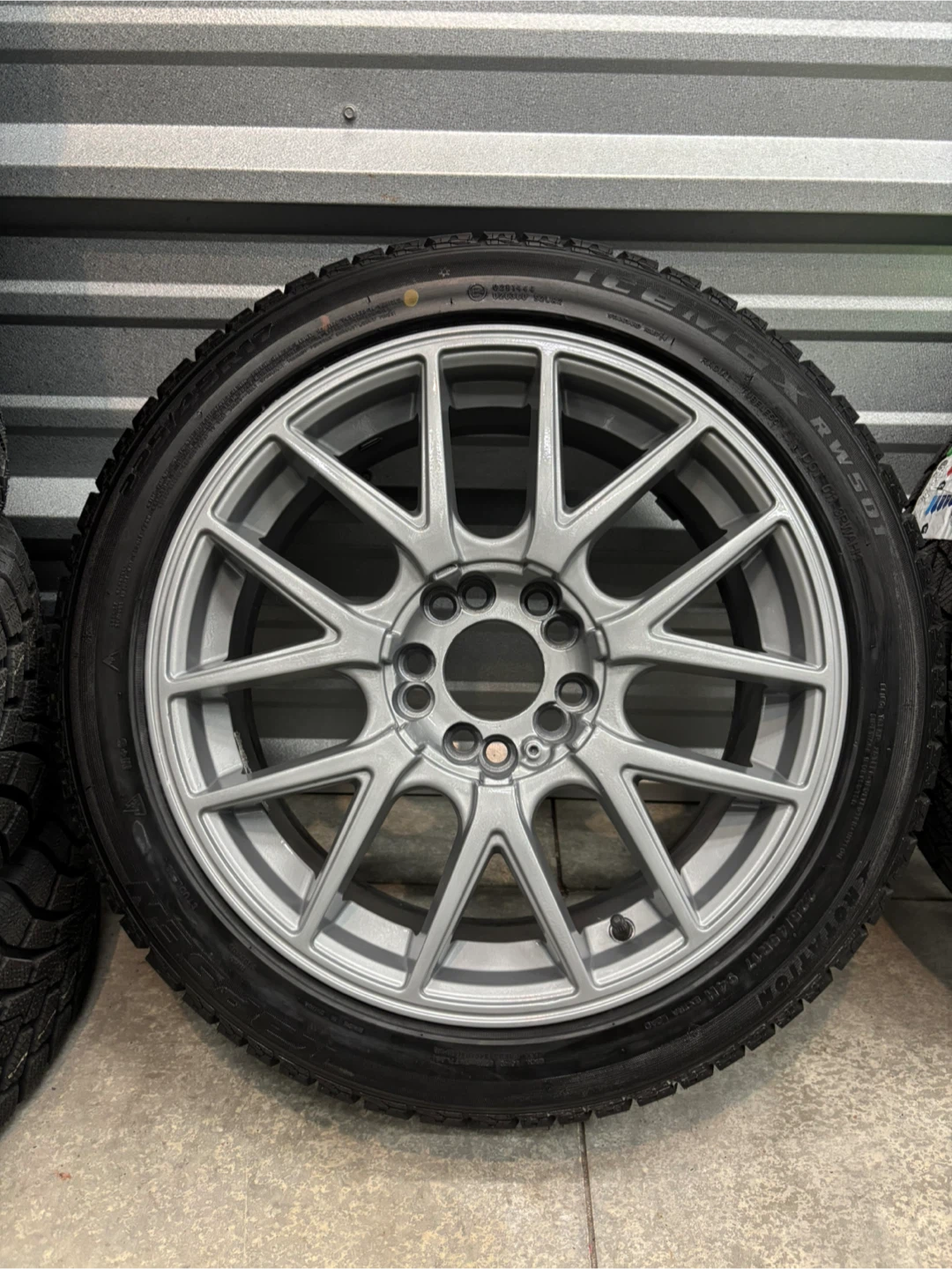 5x112 Touren rims - NEW winter tires - 17 inch - photo 2