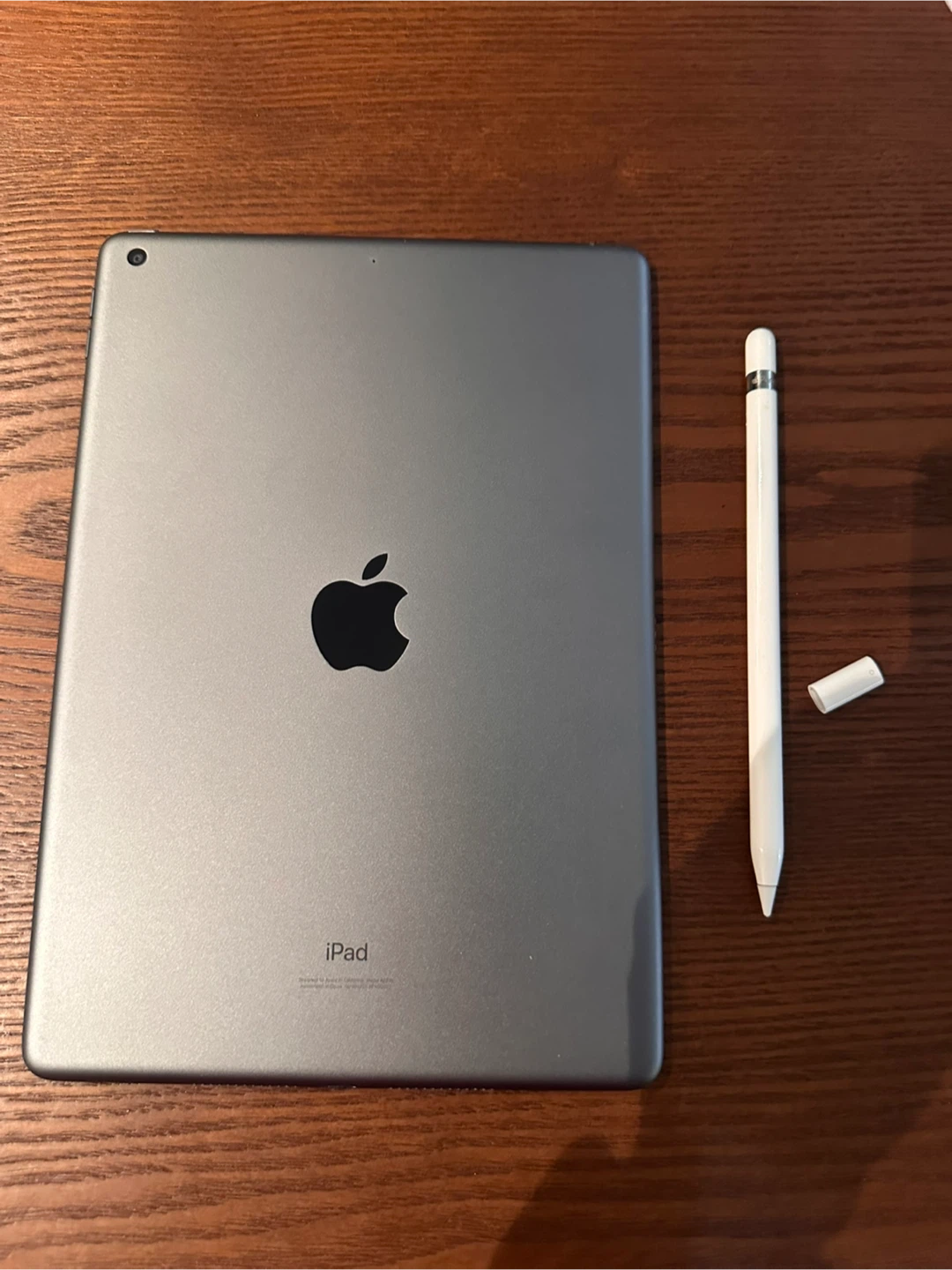 iPad and Apple Pencil - photo 2