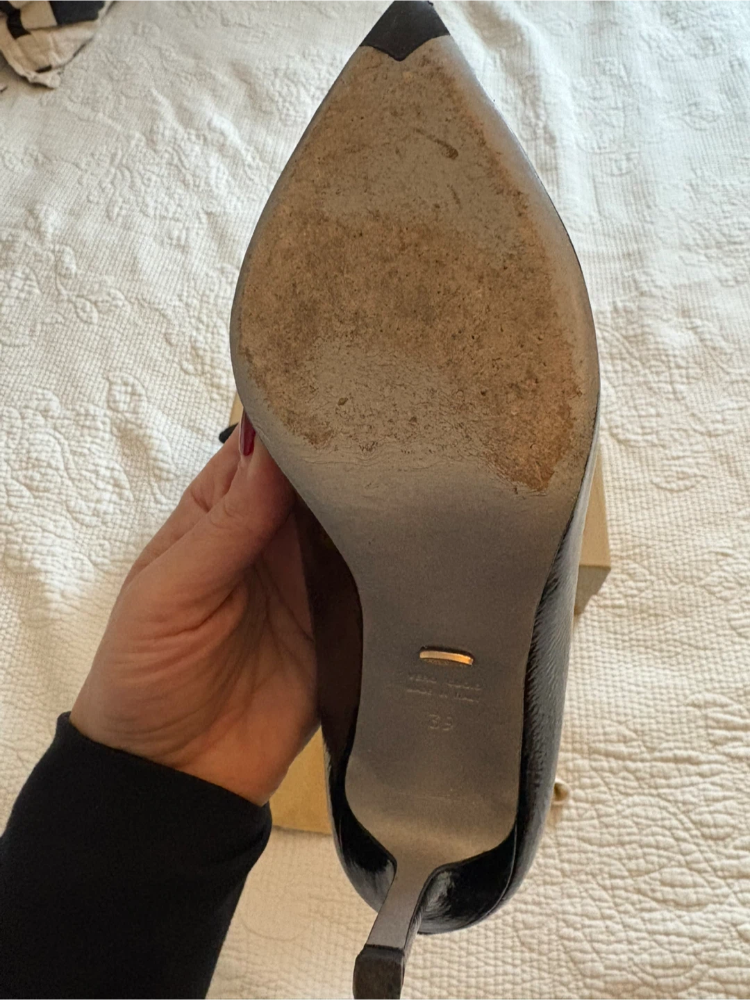 Sergio Rossi Black Patent Leather Heels Size 39 - photo 4