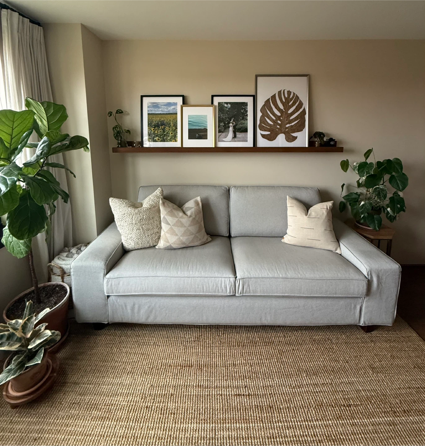 KIVIK couch - light grey