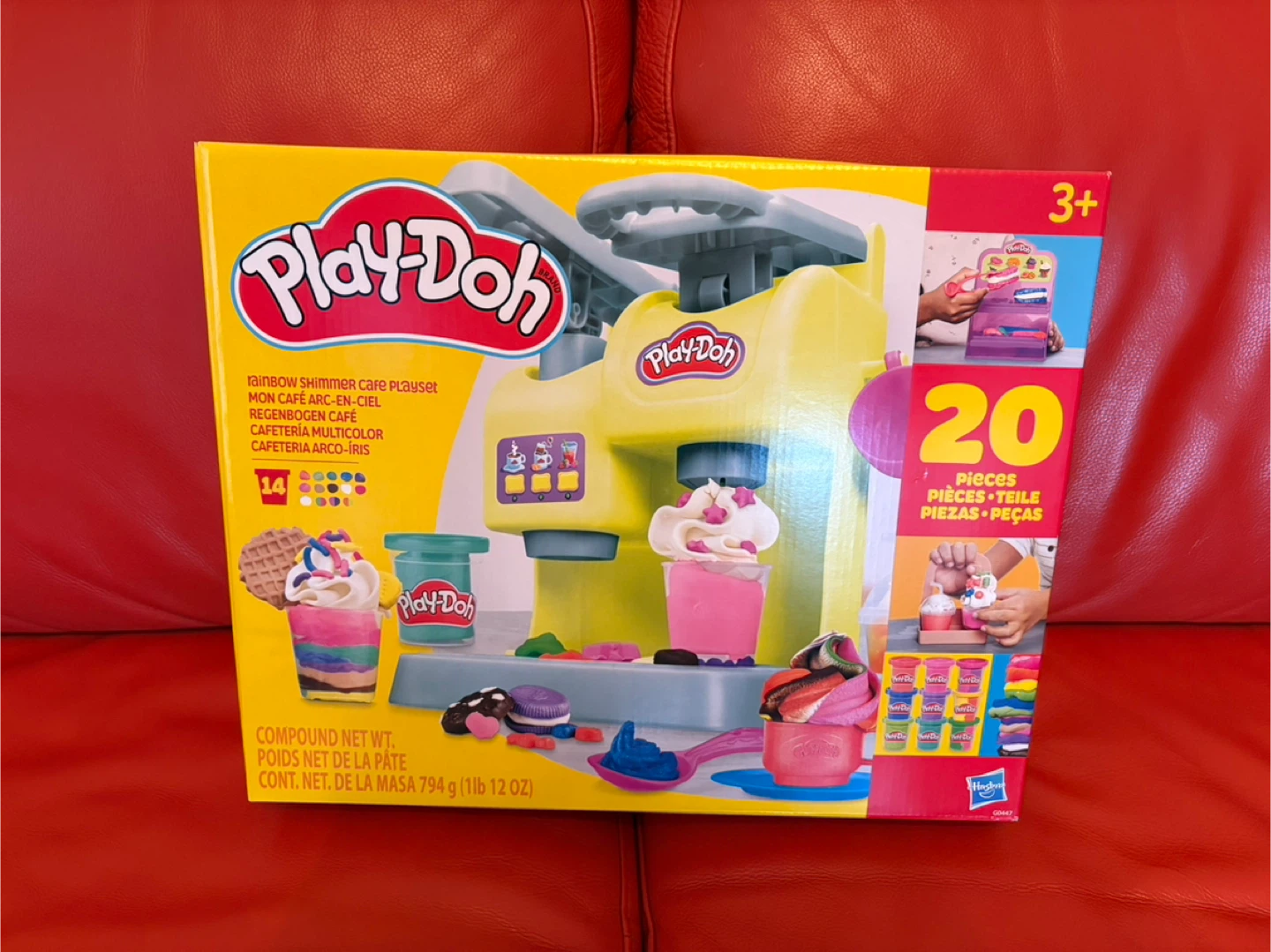 Play-Doh Rainbow Shimmer Cafe Playset - New in Box!