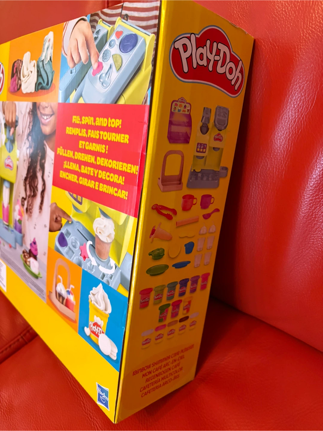 Play-Doh Rainbow Shimmer Cafe Playset - New in Box! - photo 3