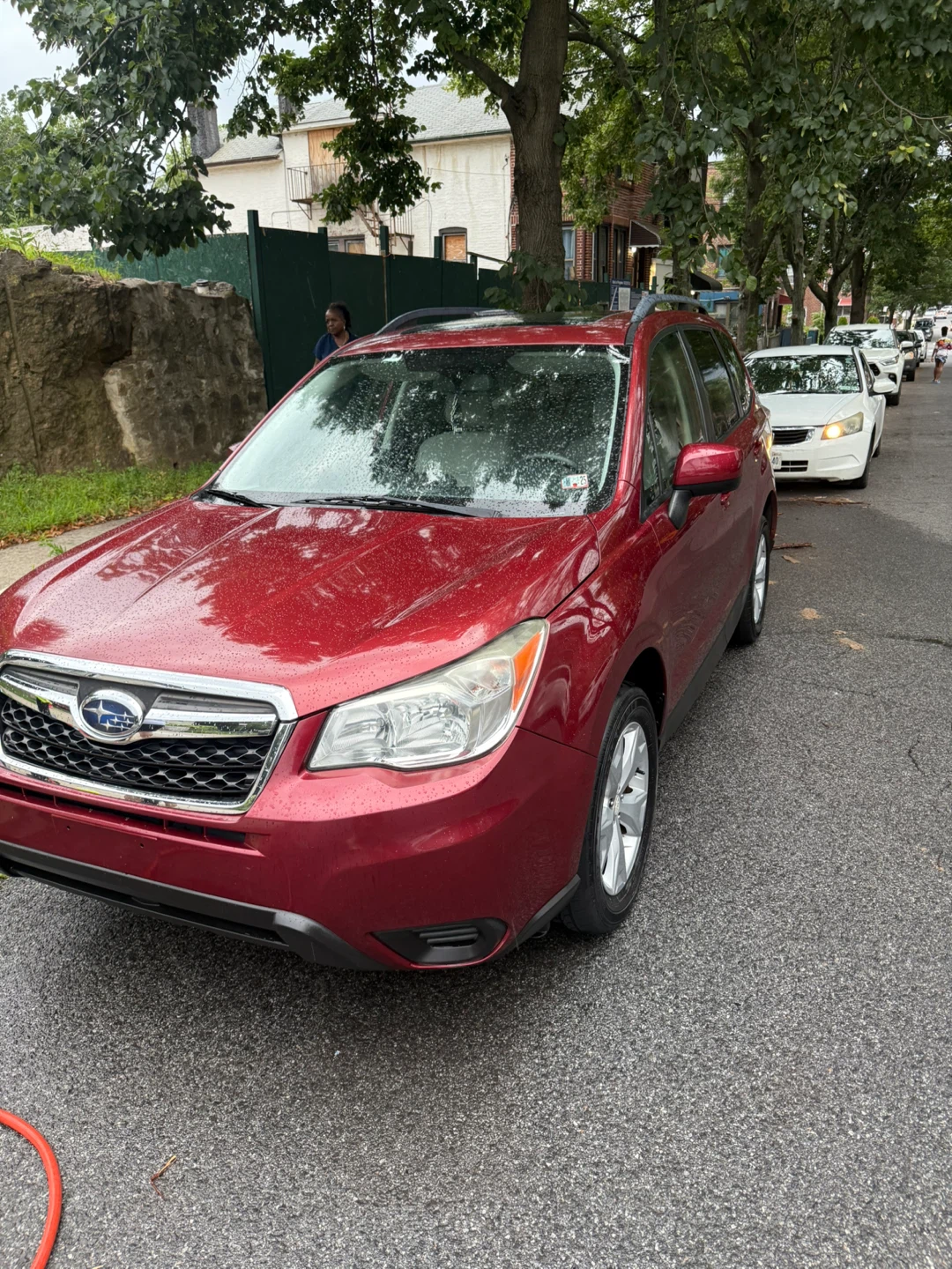 Red Subaru Forester 2015 - photo 4