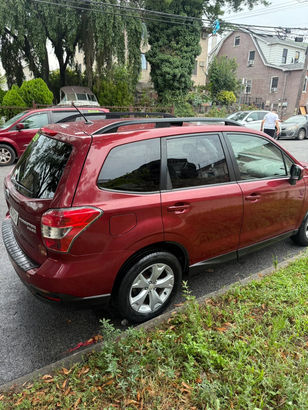 Red Subaru Forester 2015 - photo 3