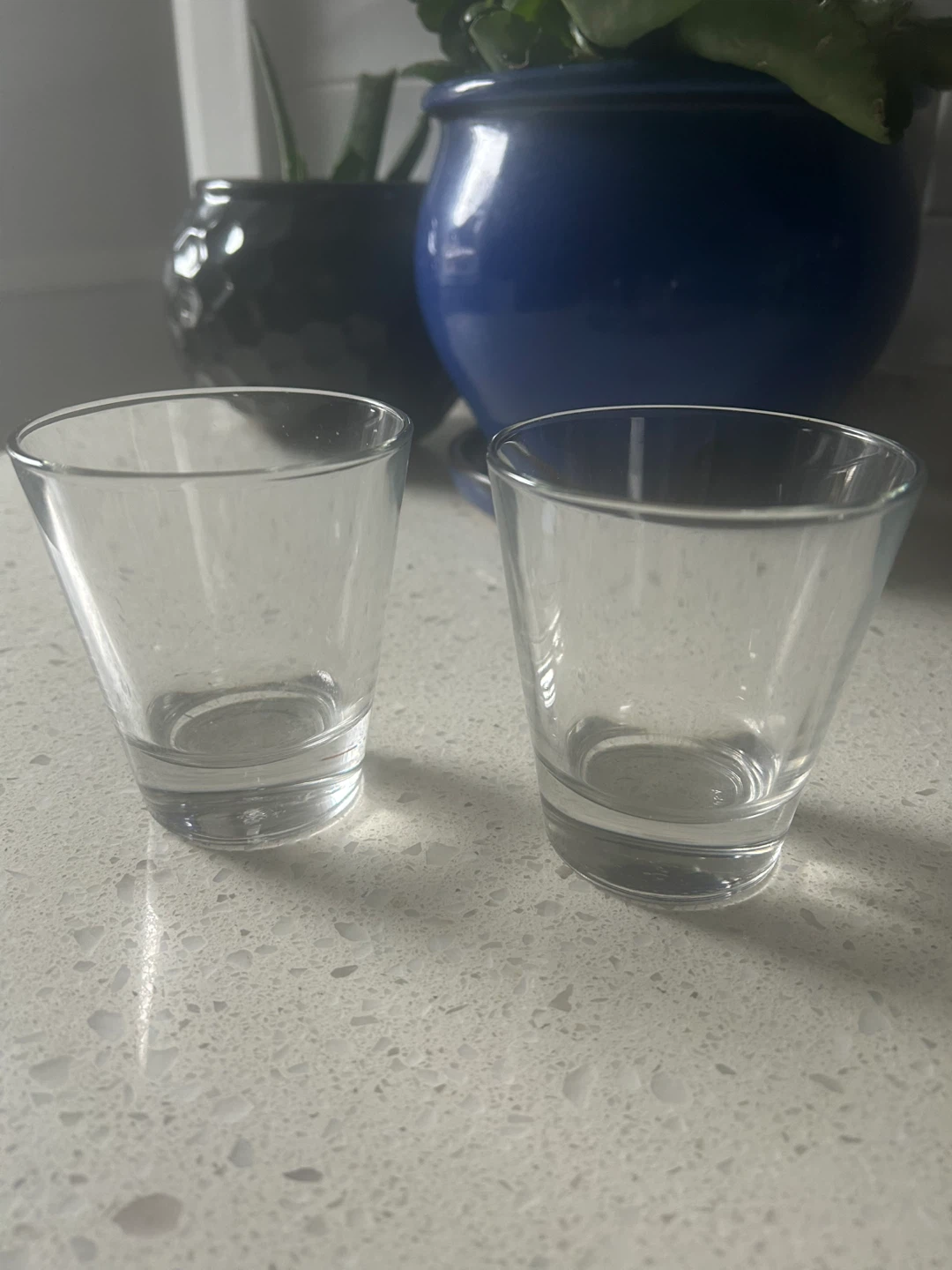 Set of 2 Clear Drinking Glasses -$1 for the pair! - photo 3